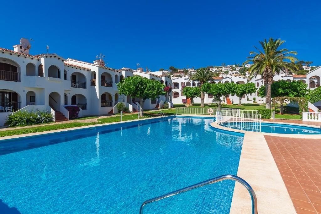 Son Bou Apartment, Sea Views, Sleeps 5, Air Con