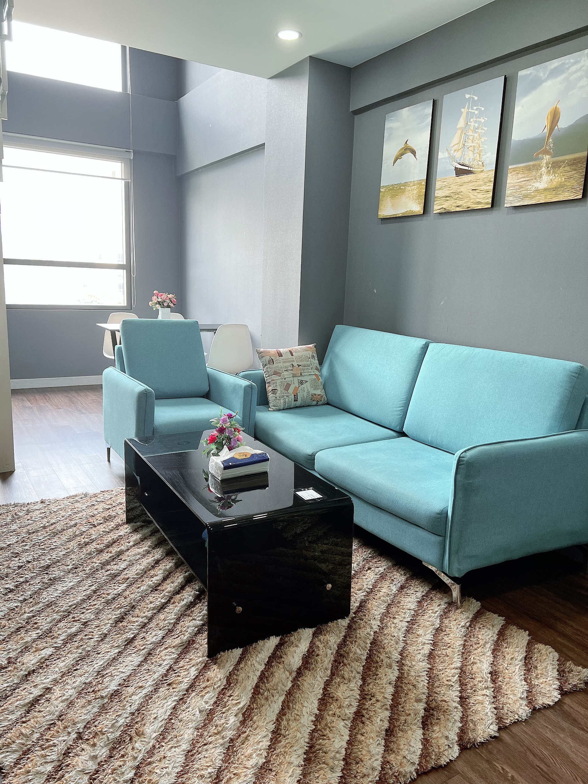 Fully furnished,clean serviced apartment.