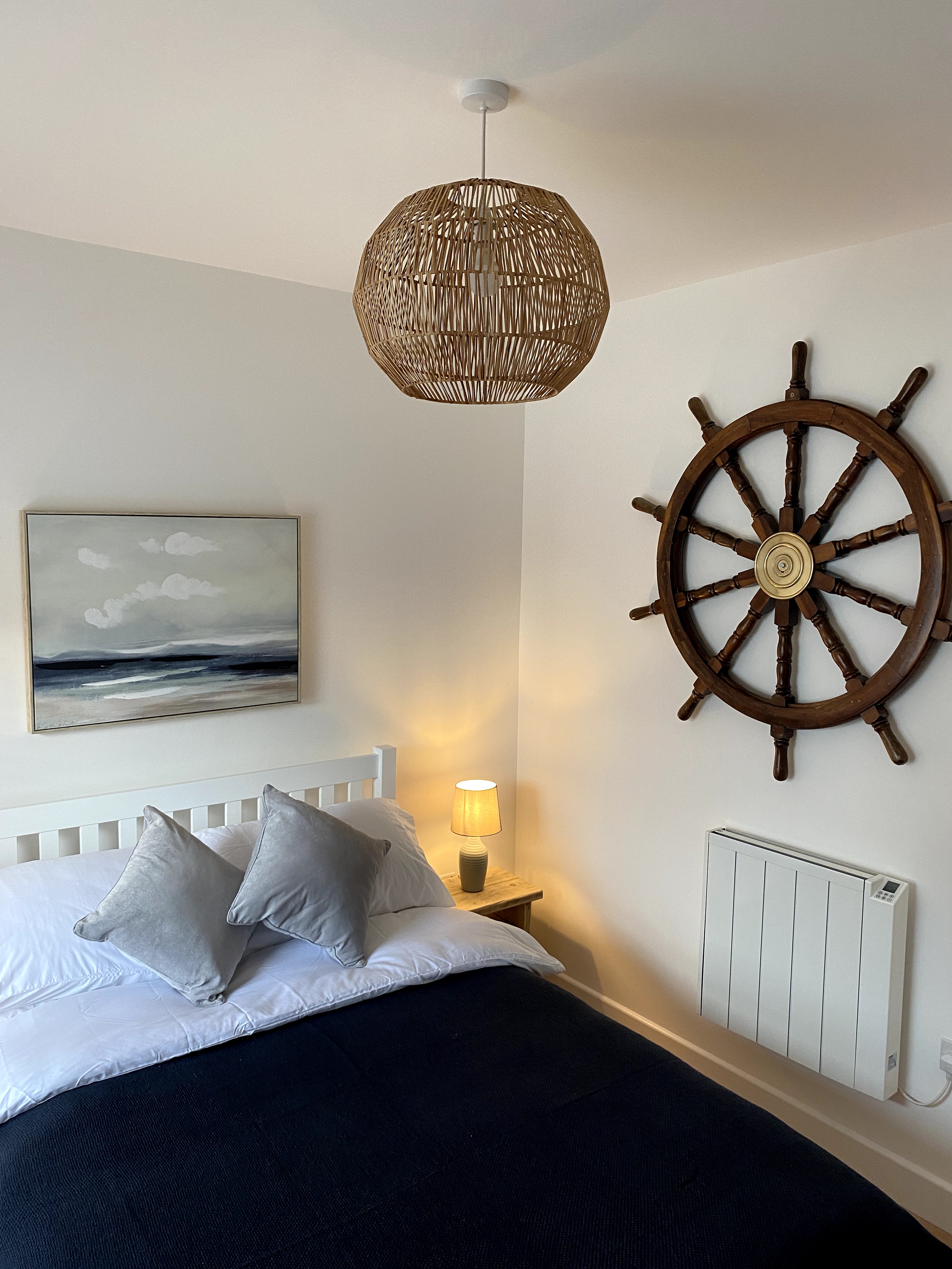 Cosy Fisherman's Cottage, minutes walk to the sea.
