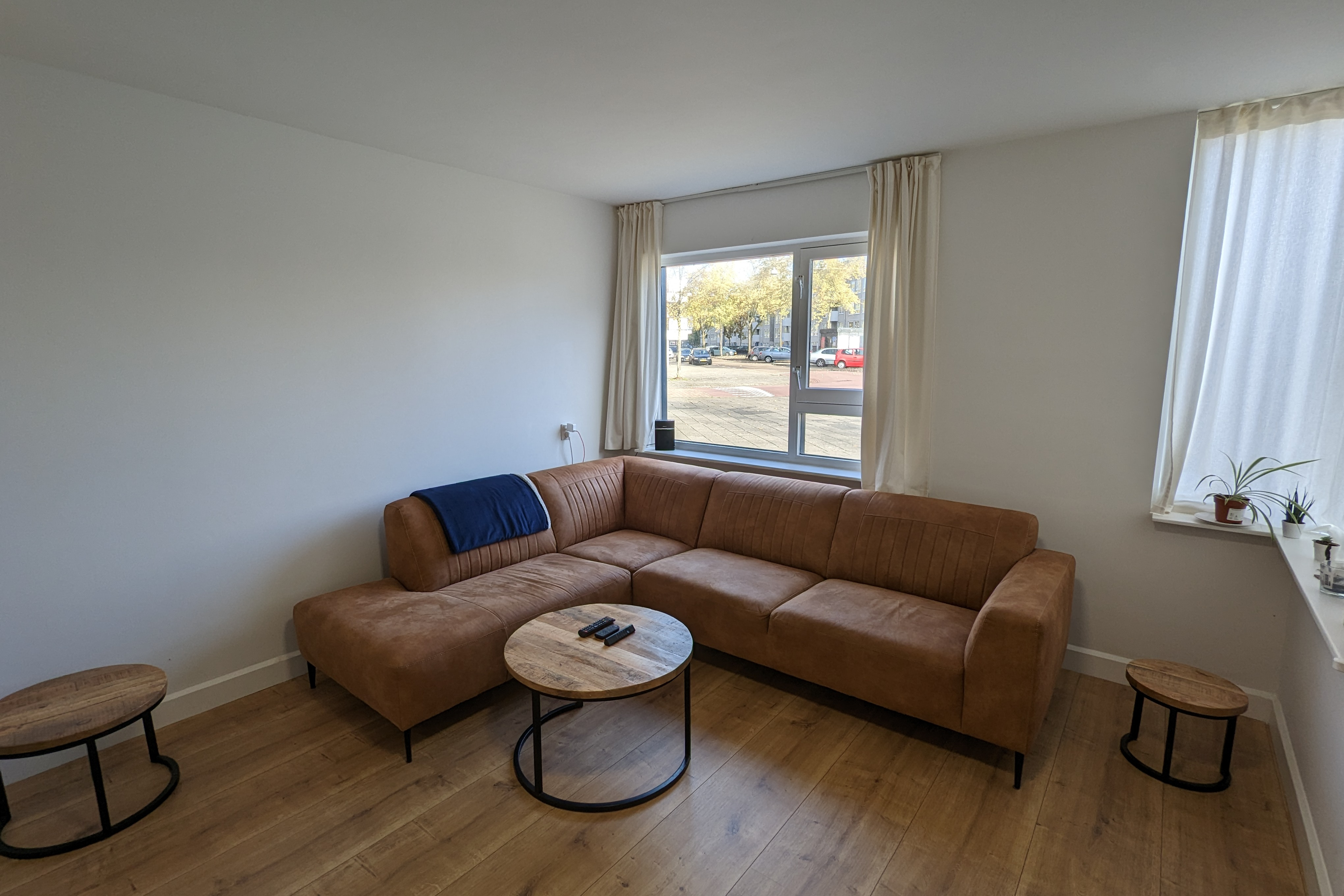 Cozy 2-bedroom flat (75sqm/810sqft) 5 stars review — Amsterdam stay