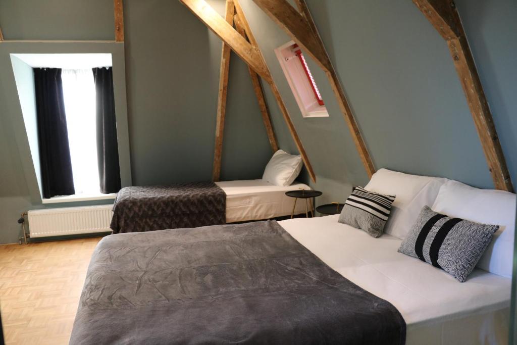 Loft - Triple Room — Amsterdam stay