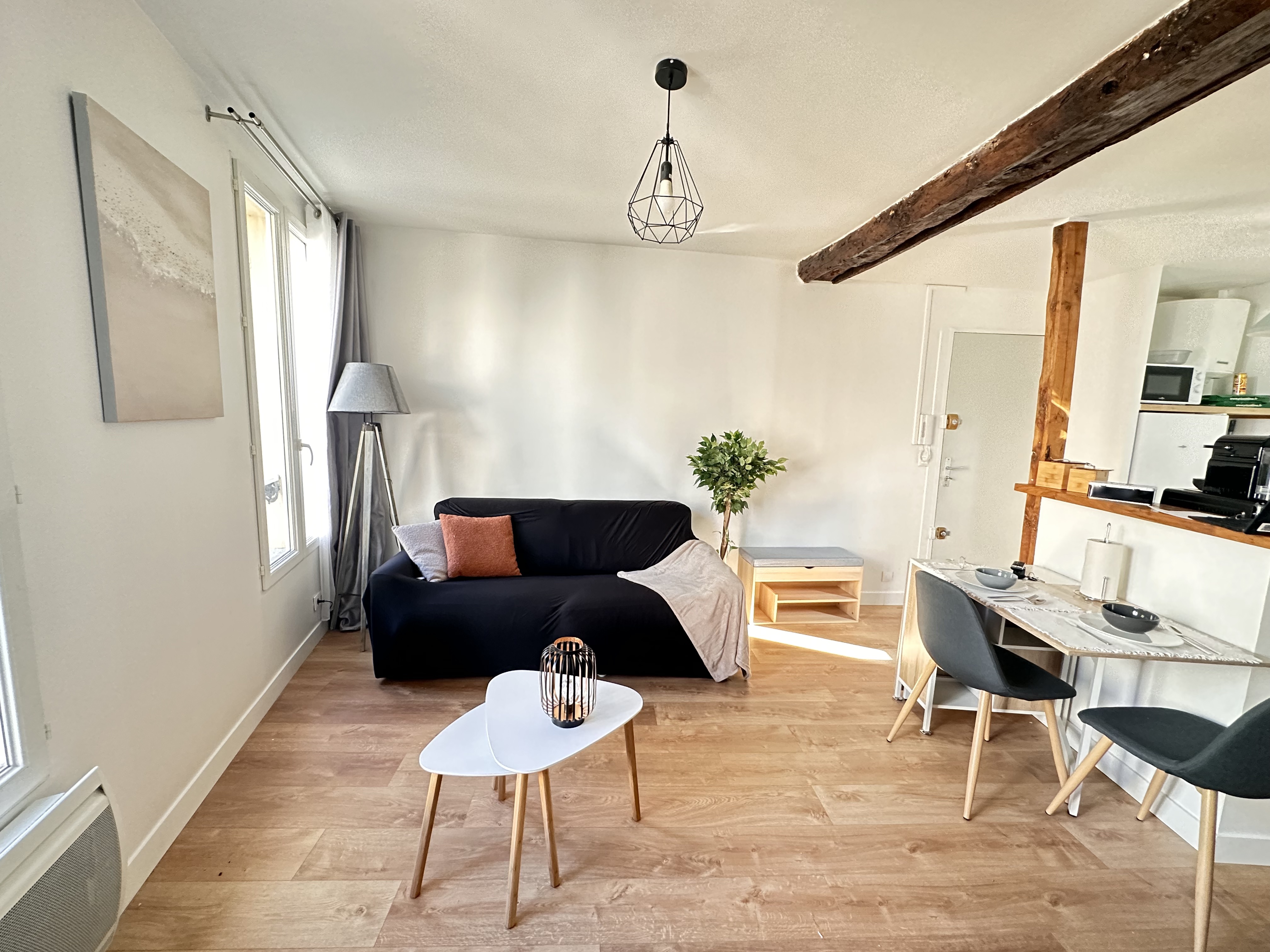 Home Up : Pontoise