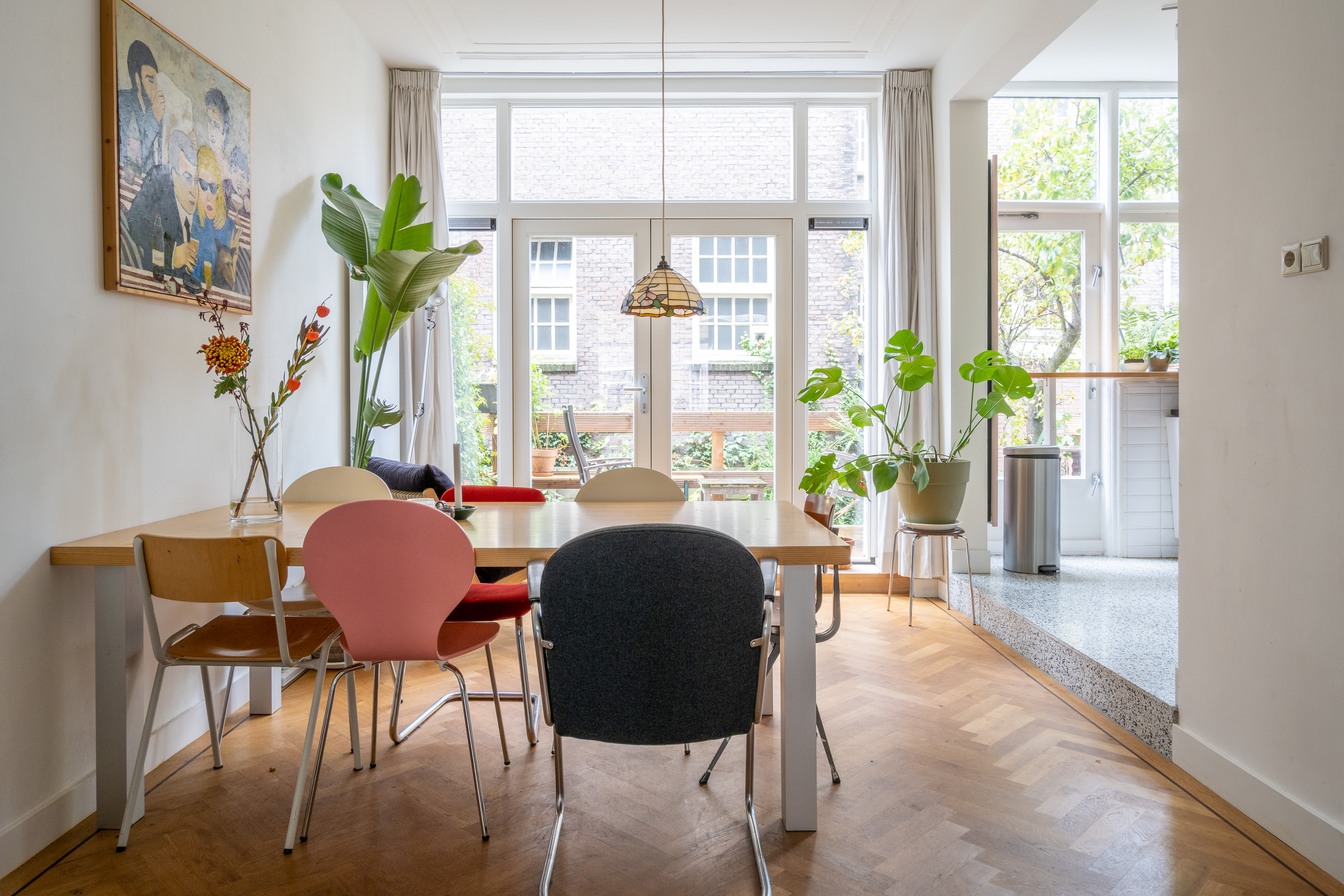 Spacious apartment with tasteful interior — Rotterdam stay