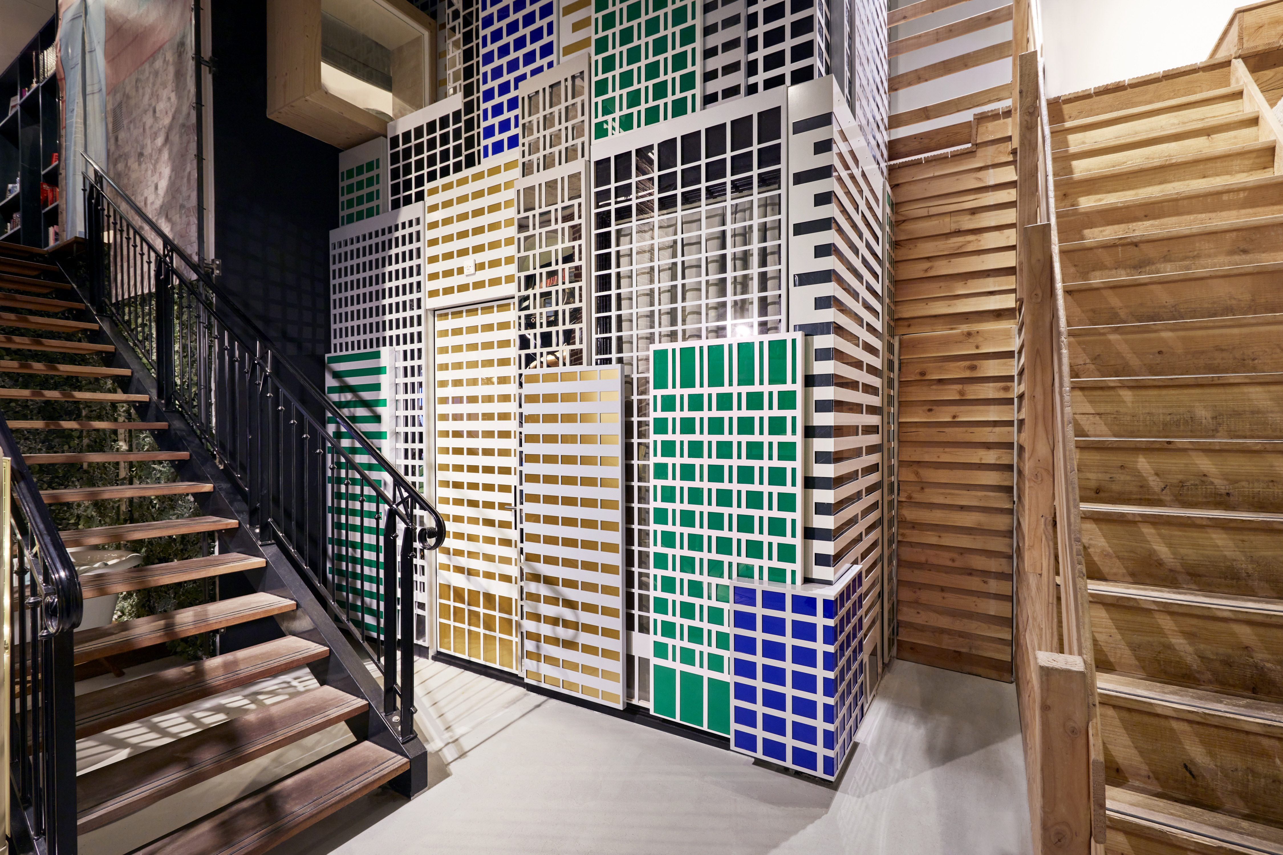 Hotel Not Hotel Amsterdam: Sin City Ground Floor — Amsterdam stay
