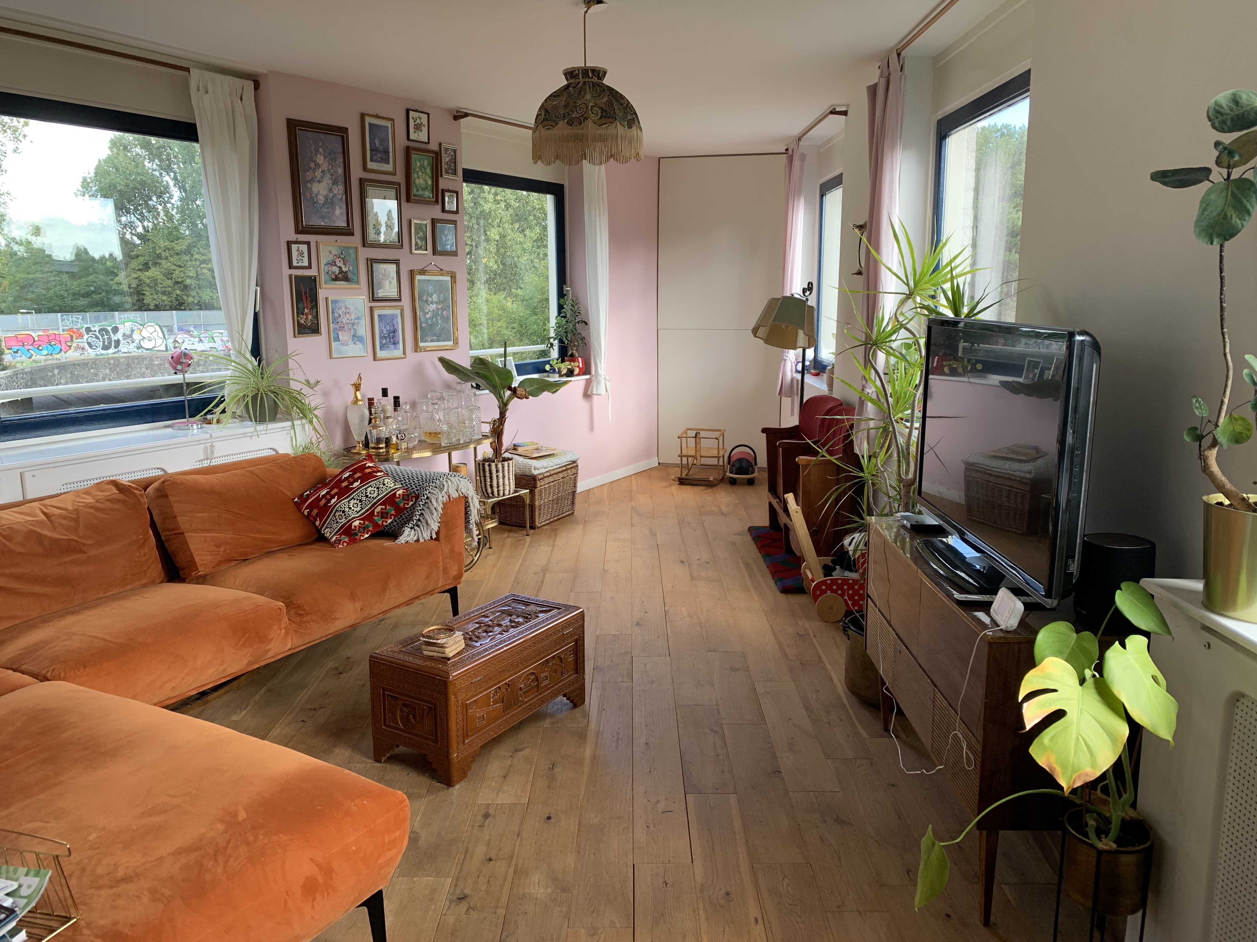Hoekappartement met dakterras โ Amsterdam stay