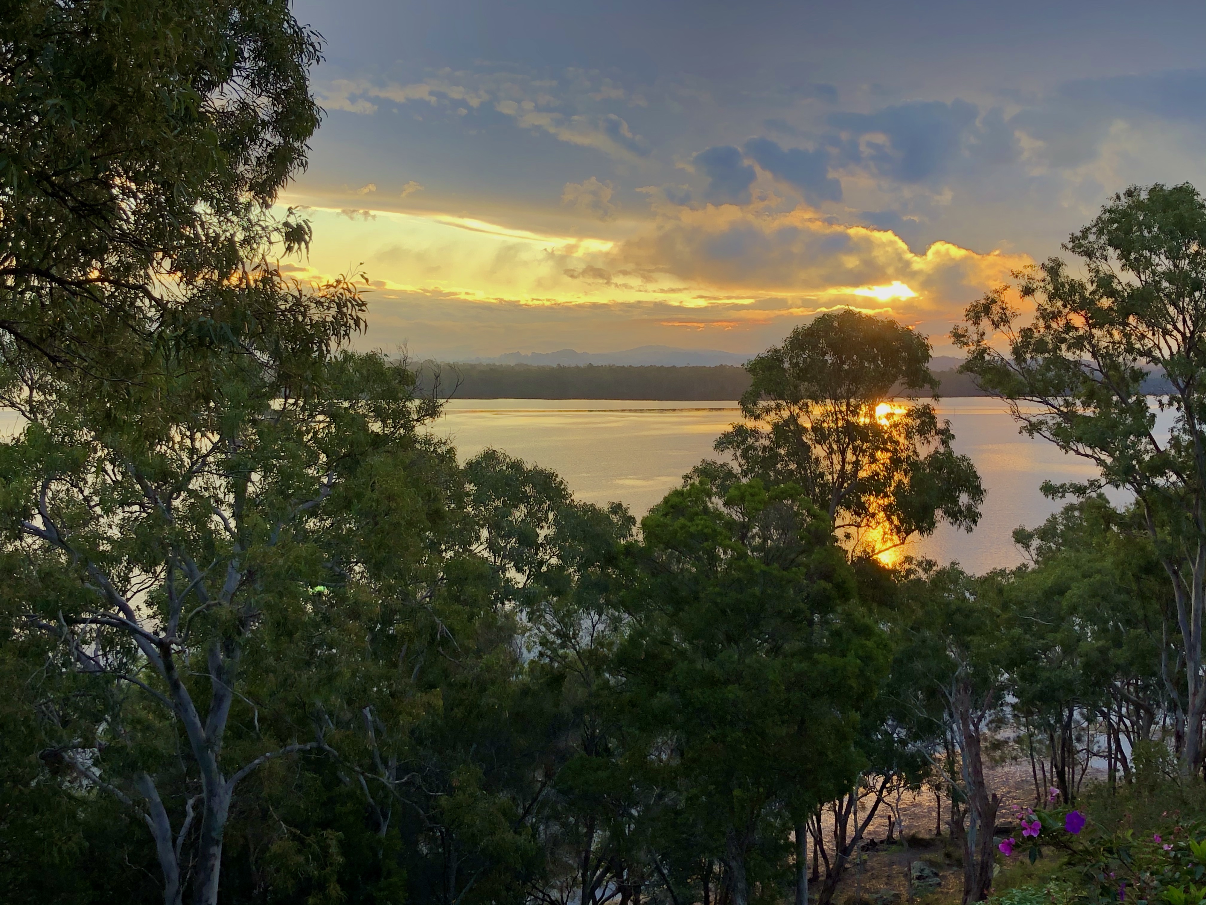 Lakeview Lodge - Between the ocean and the lake! in Mid-Coast, Mid North Coast