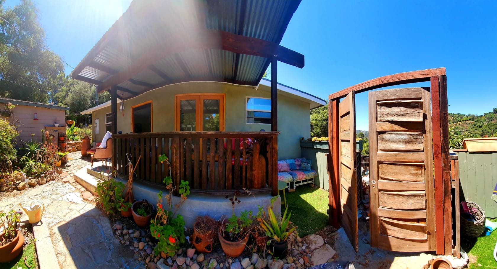 Craftsman Gem Sparkling Between Mountain & Ocean Houses for Rent in Topanga Canyon, California