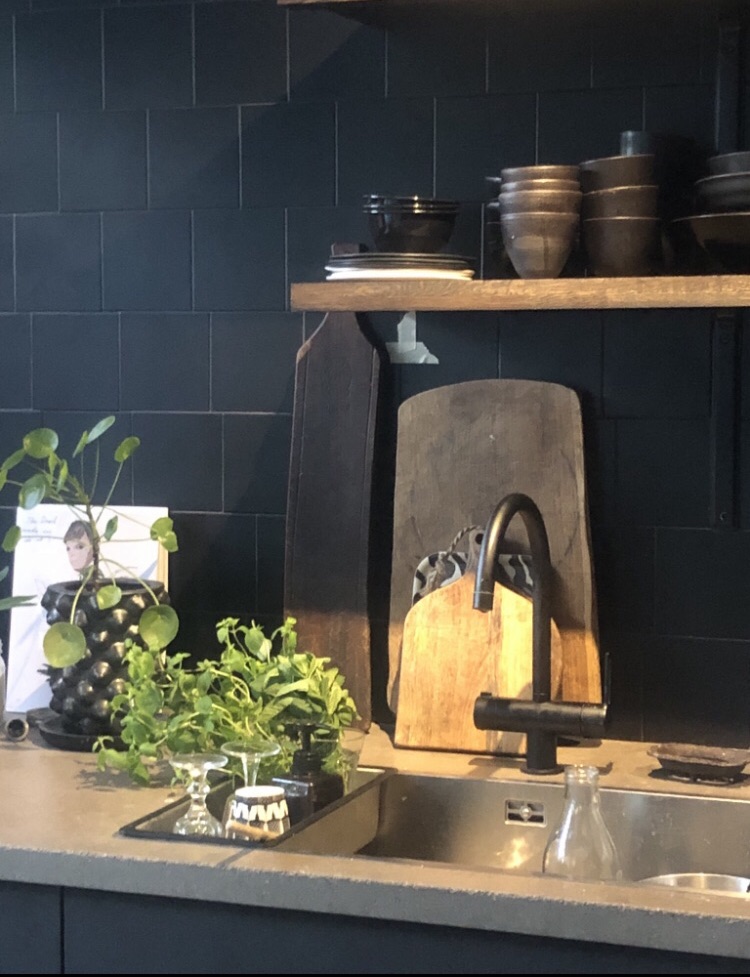 Studio with character 10 min from town