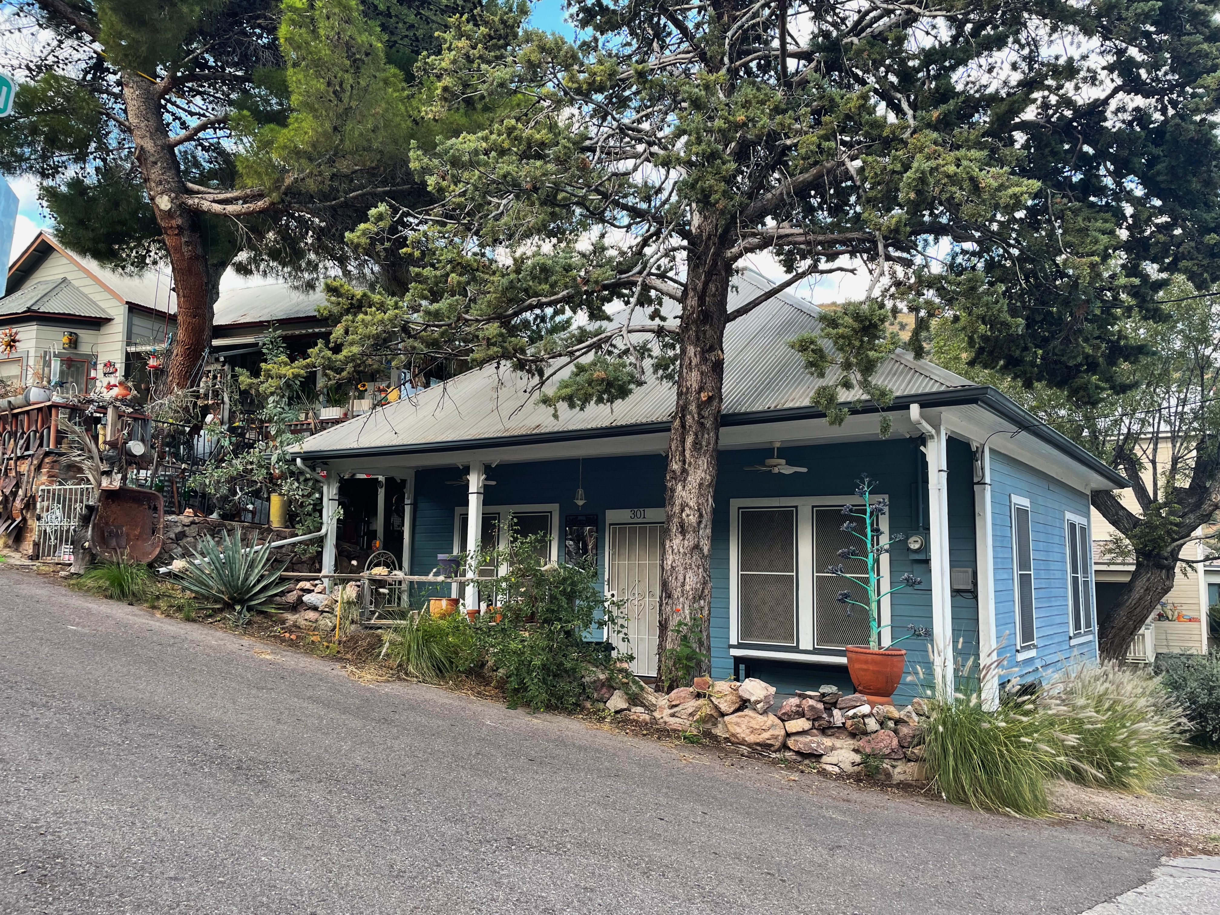 Eclectic Old Bisbee One-Bedroom Bungalow