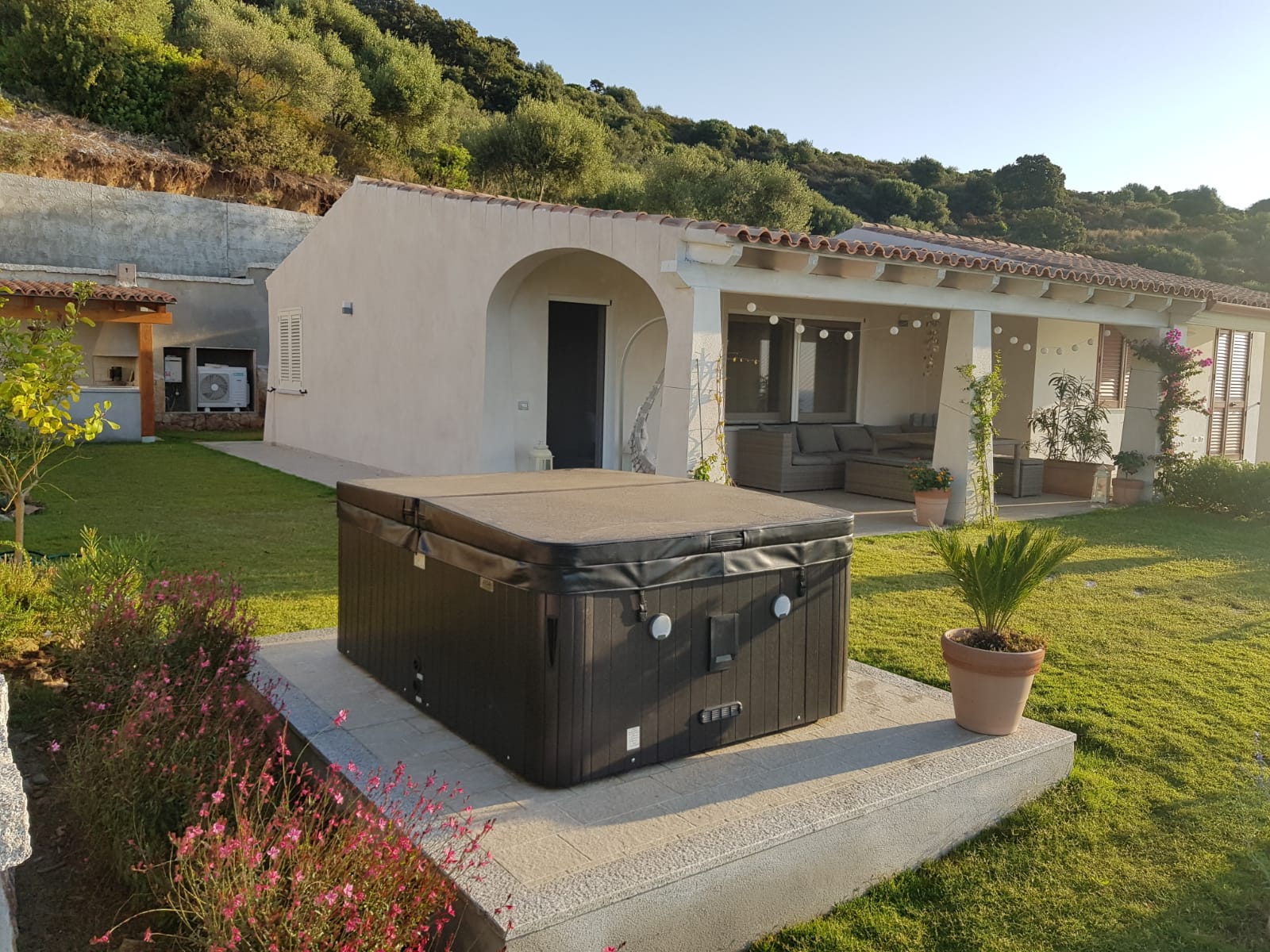 Dream house with hot tub and views