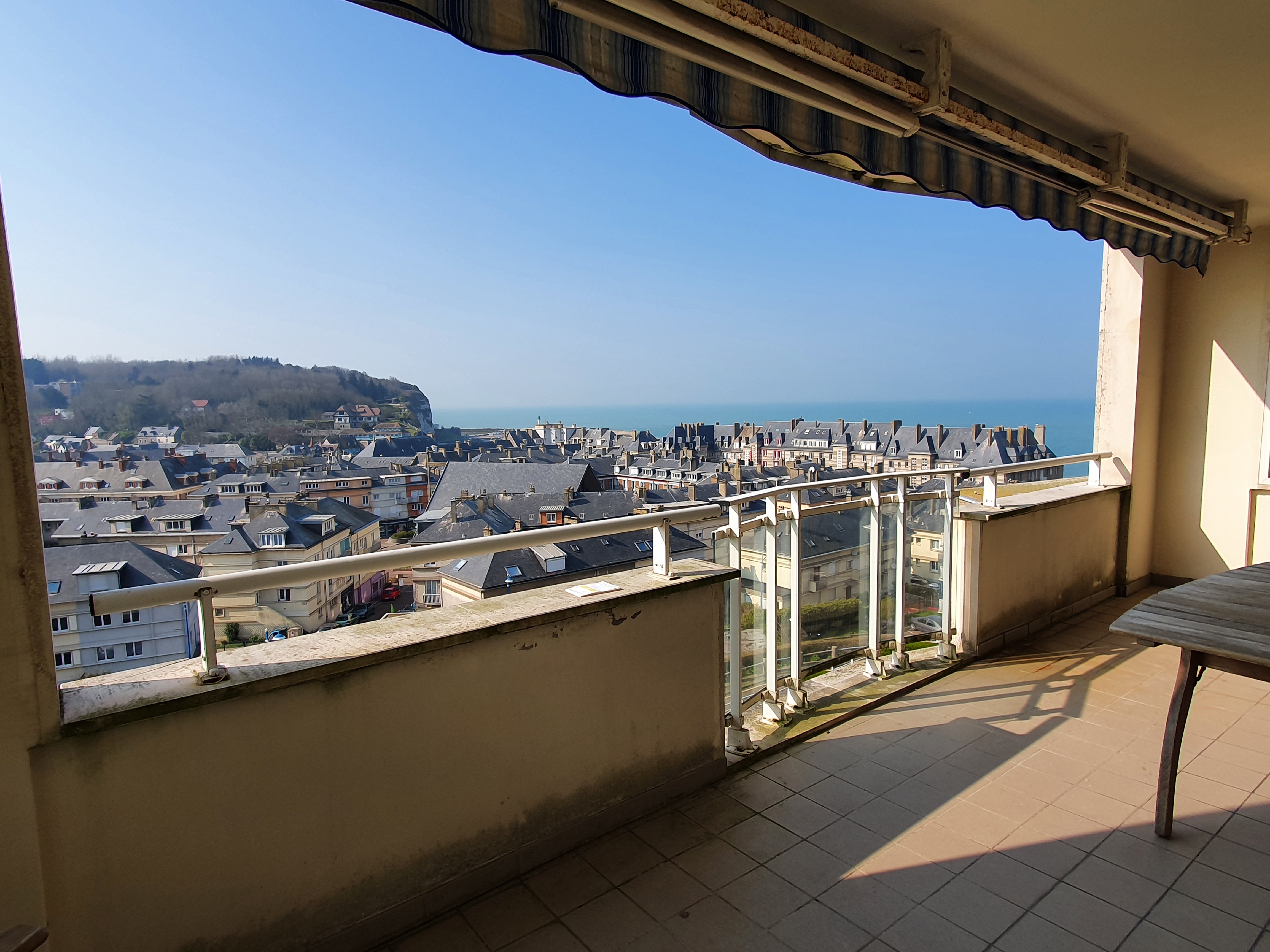 Apartment T2 large balcony sea view 3*- 4 nights minimum