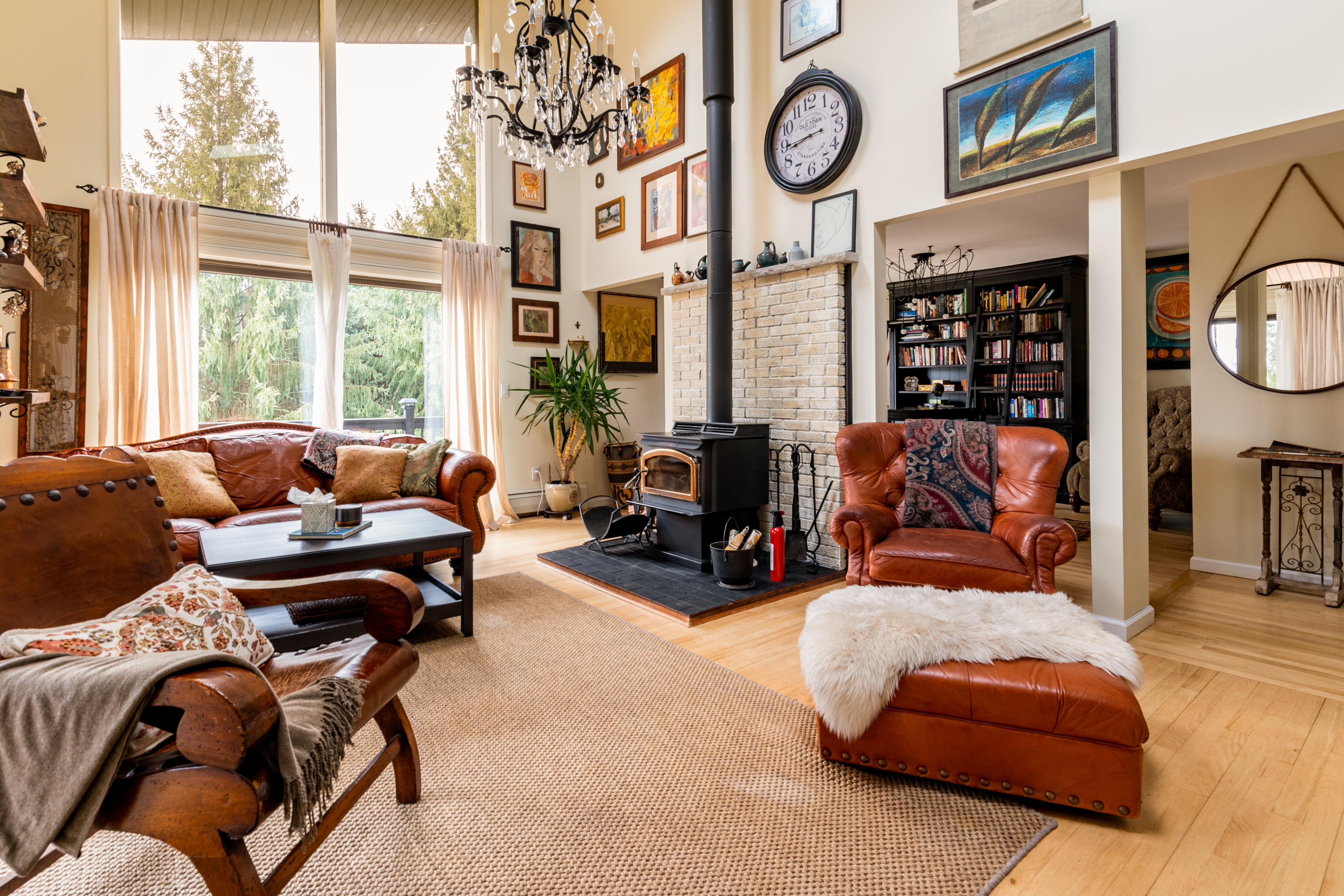 Private, Elegant Chalet w/ A Breathtaking View