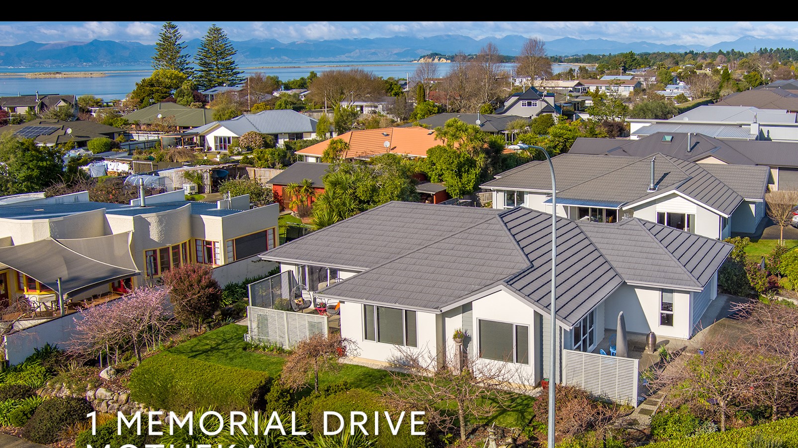 Cheerful 3 bedroom home in Motueka.