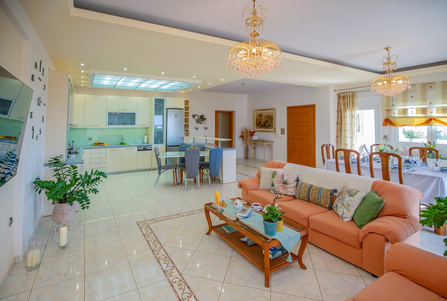 Apple home ~ Detached house in sunny Ierapetra !