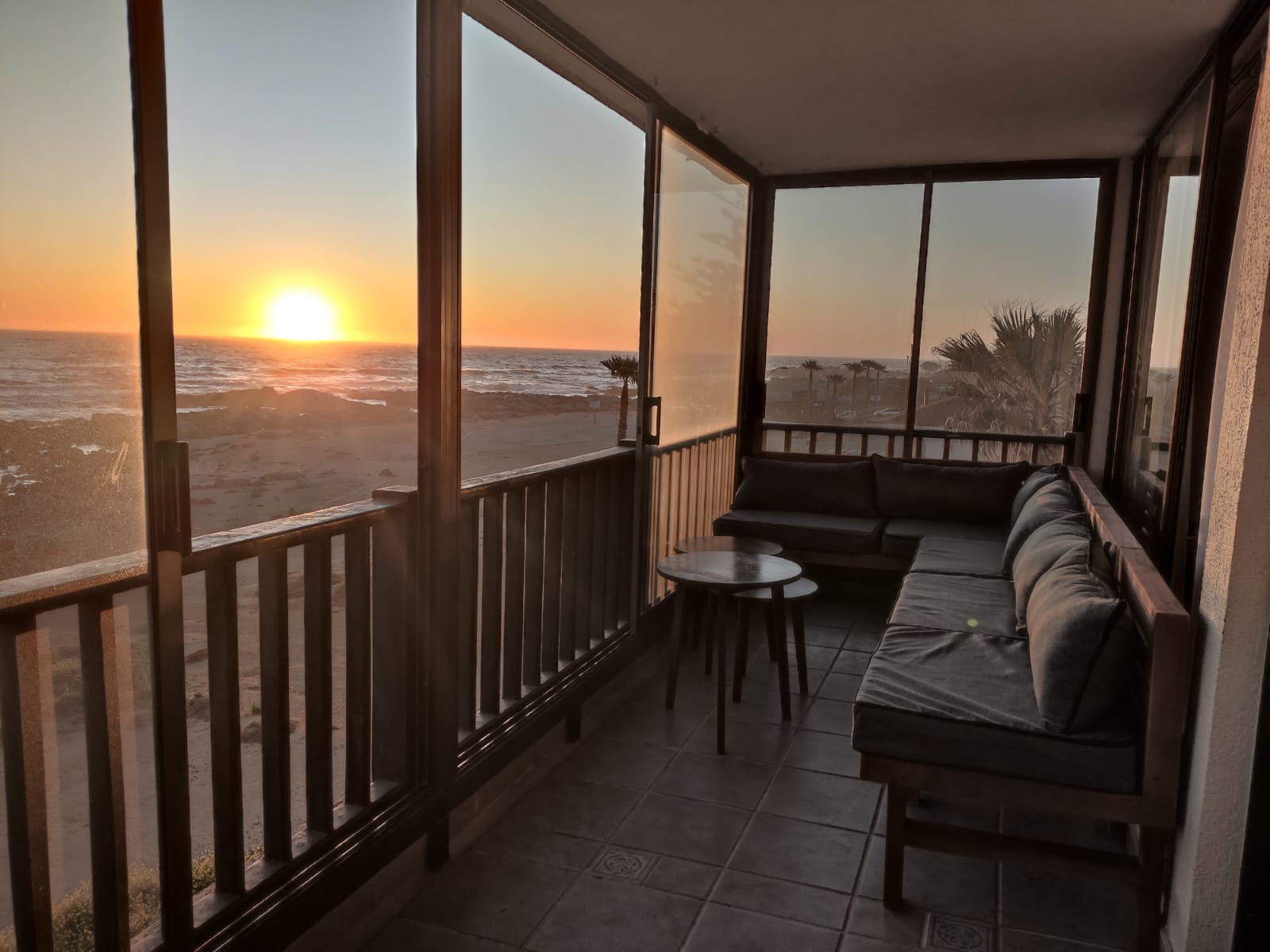 Nice apartment overlooking the ocean, El Tabo.