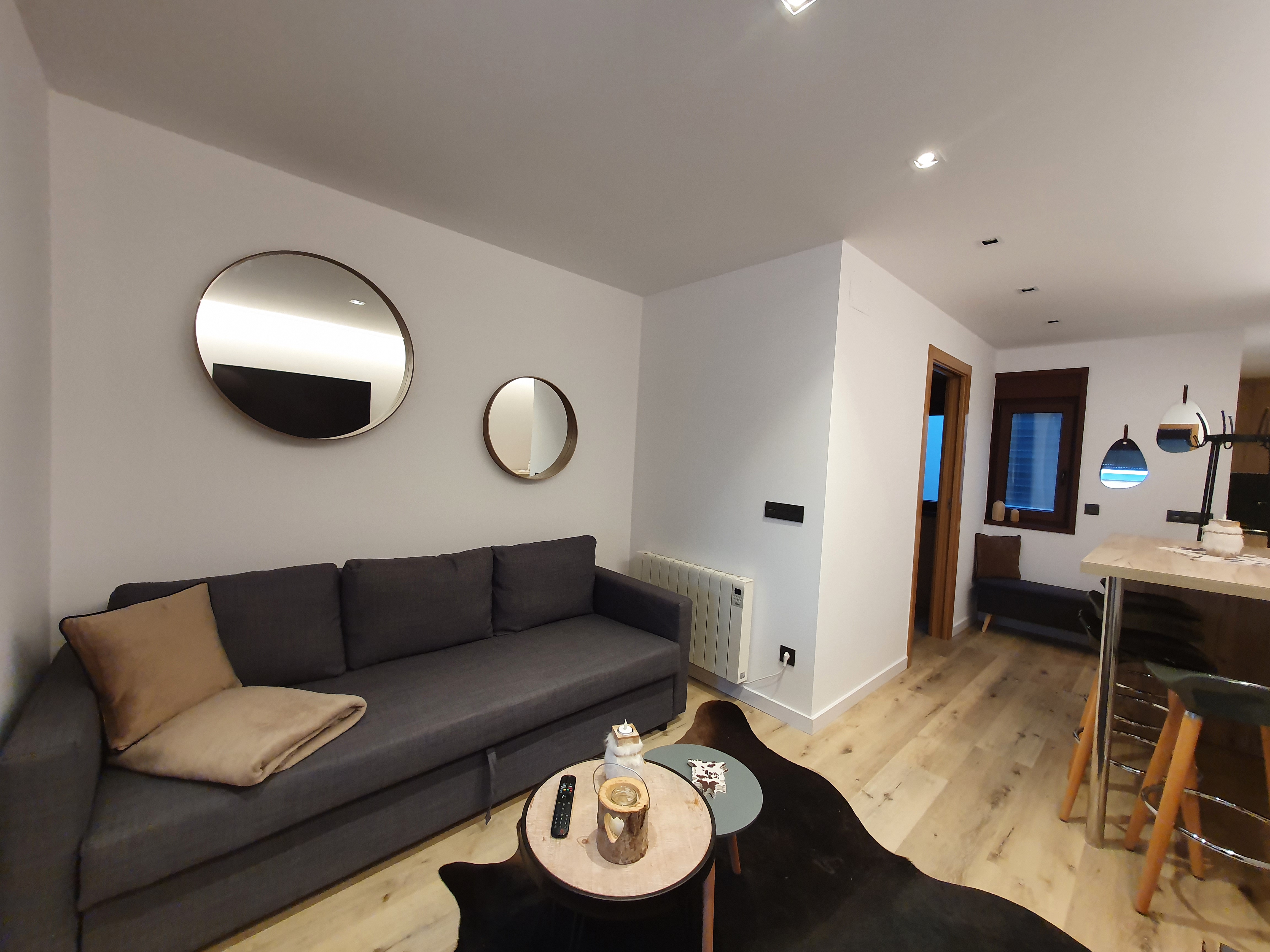 Pas de la Casa -Apartment SKY 603 direct slopes