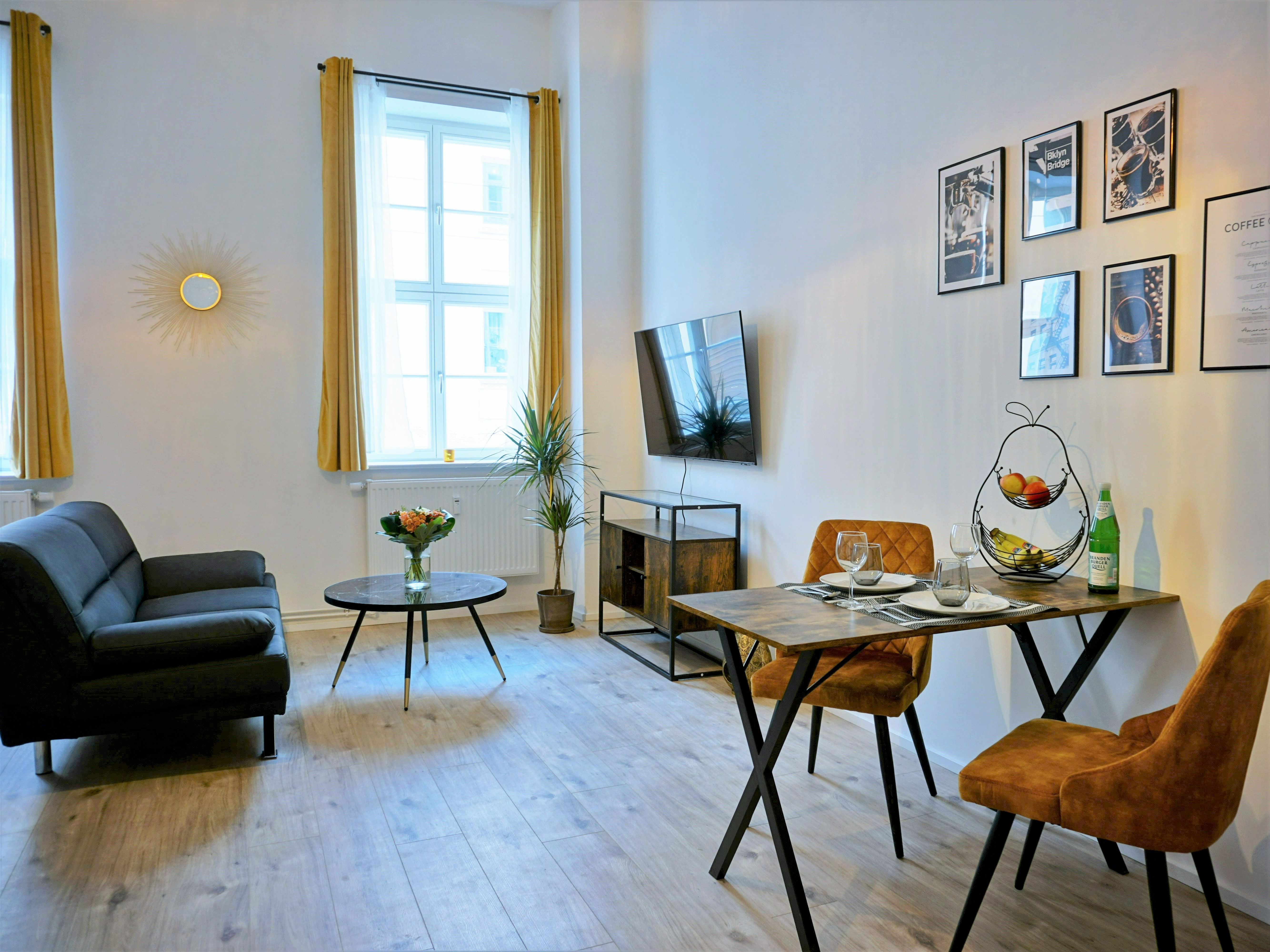 Accessible| Old Town| Kitchen| Close to Water