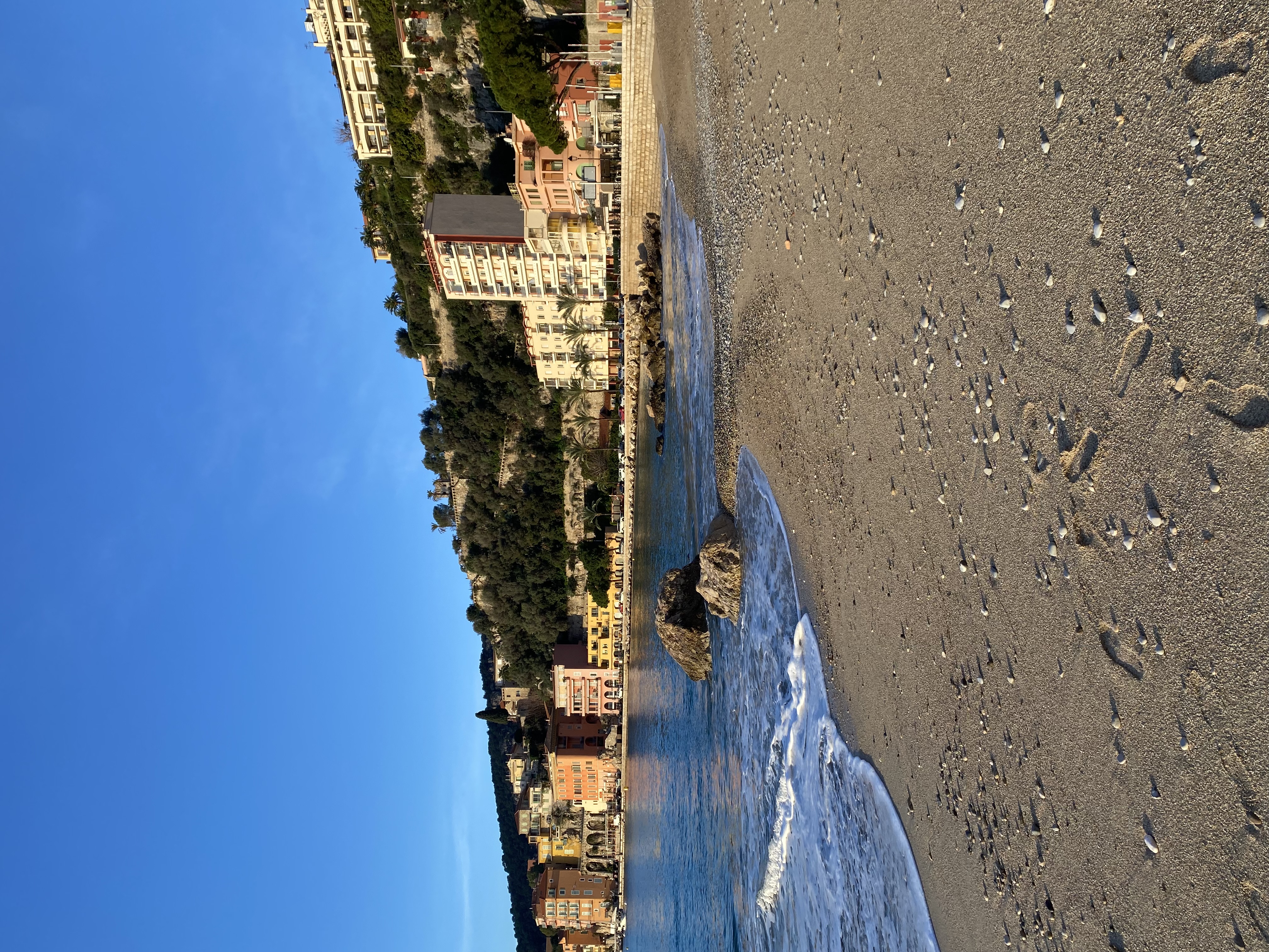 New!  Beachfront Apartment Villefranche