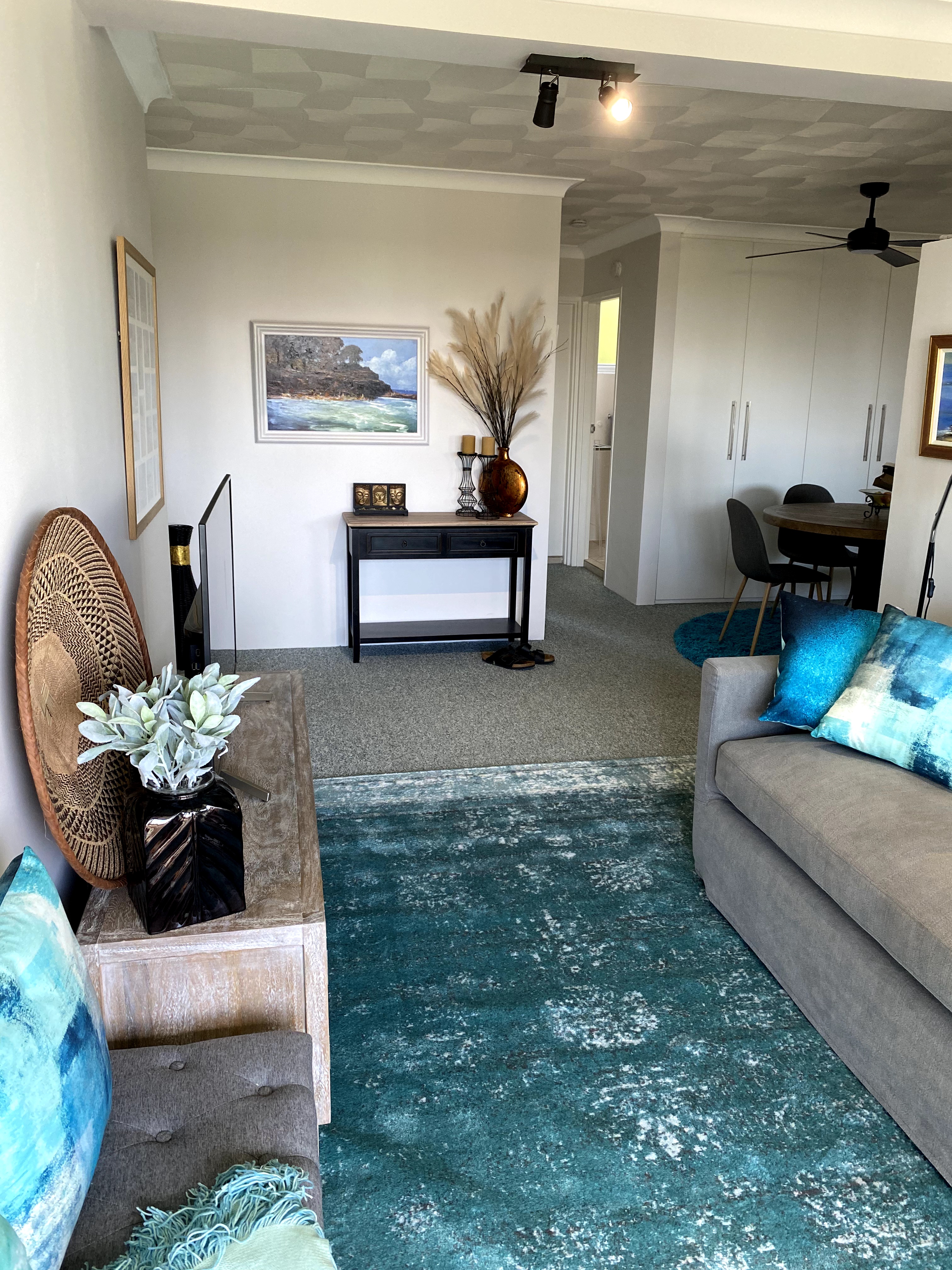 Aqua on Bribie 100 metres to waterfront and shops