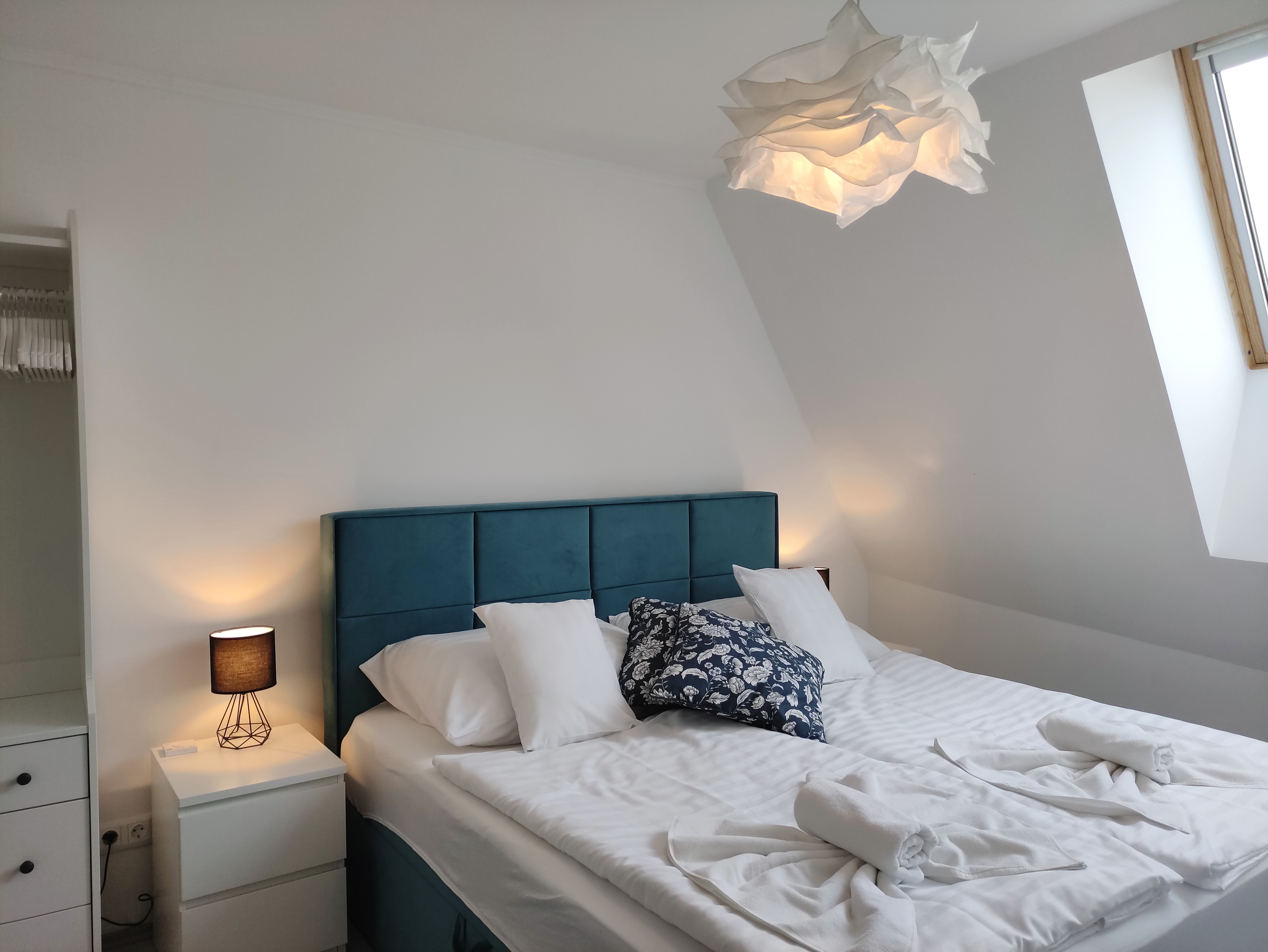 Sunshine Residence Deluxe Apartment
