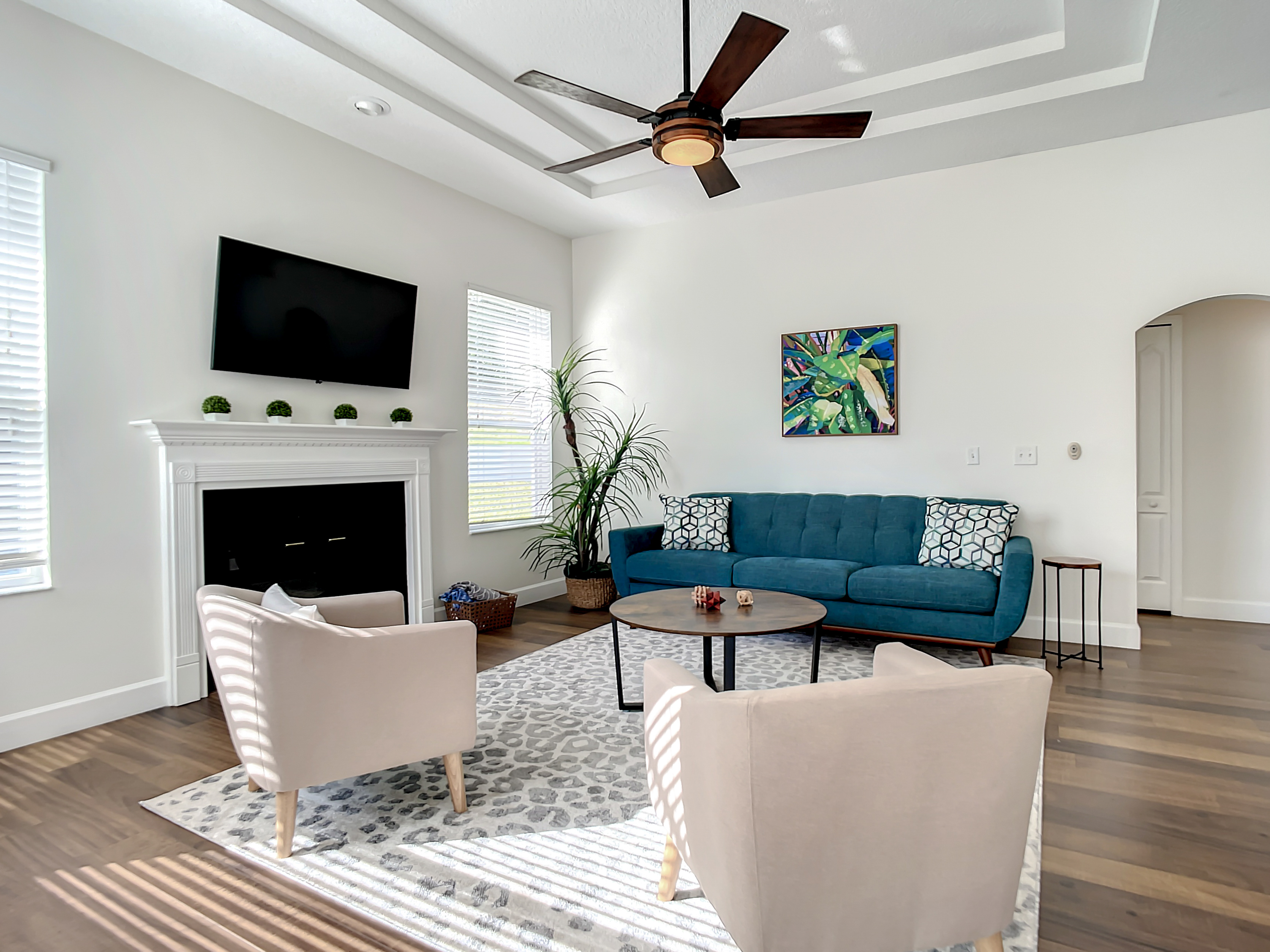 Beautiful & Cozy - Heated Pool Home!
