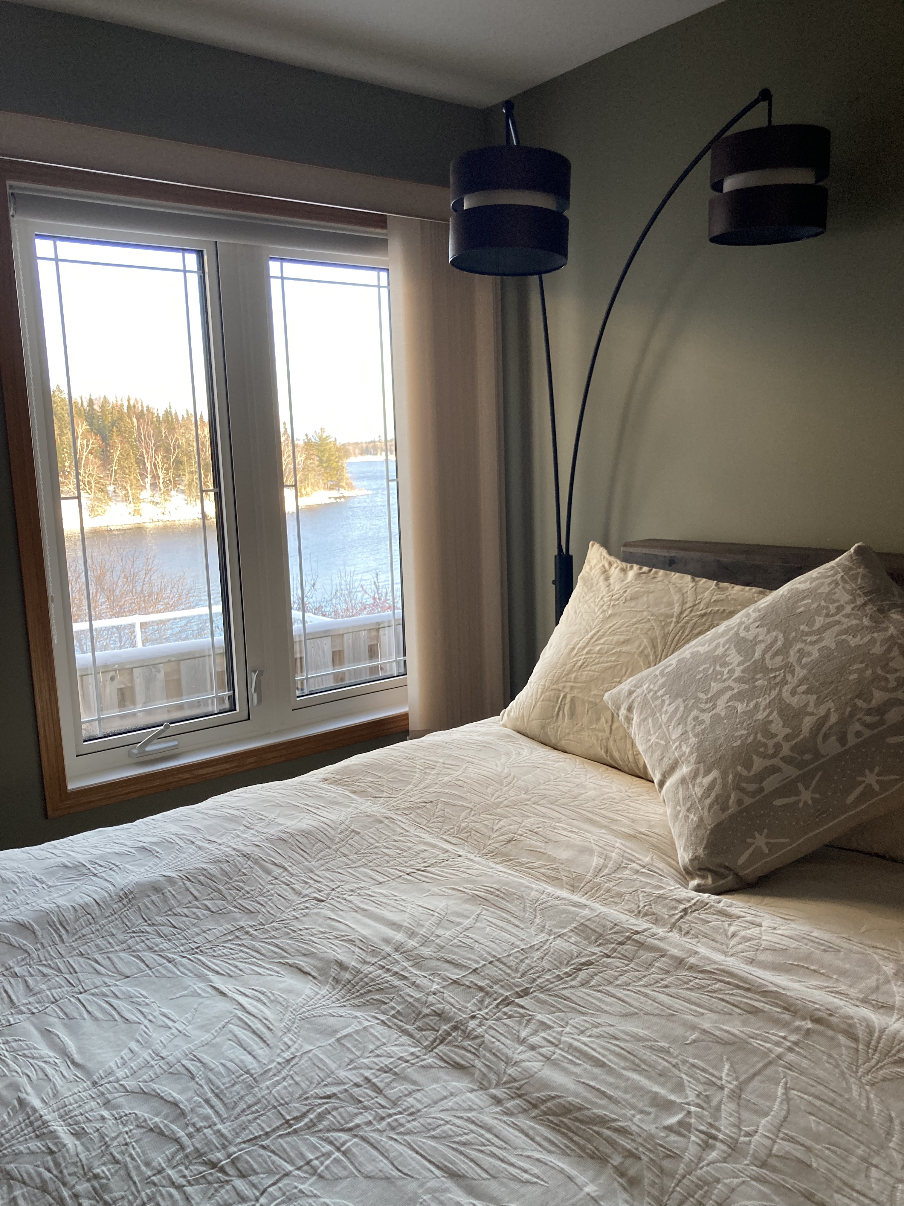 LOTW's Air B&B