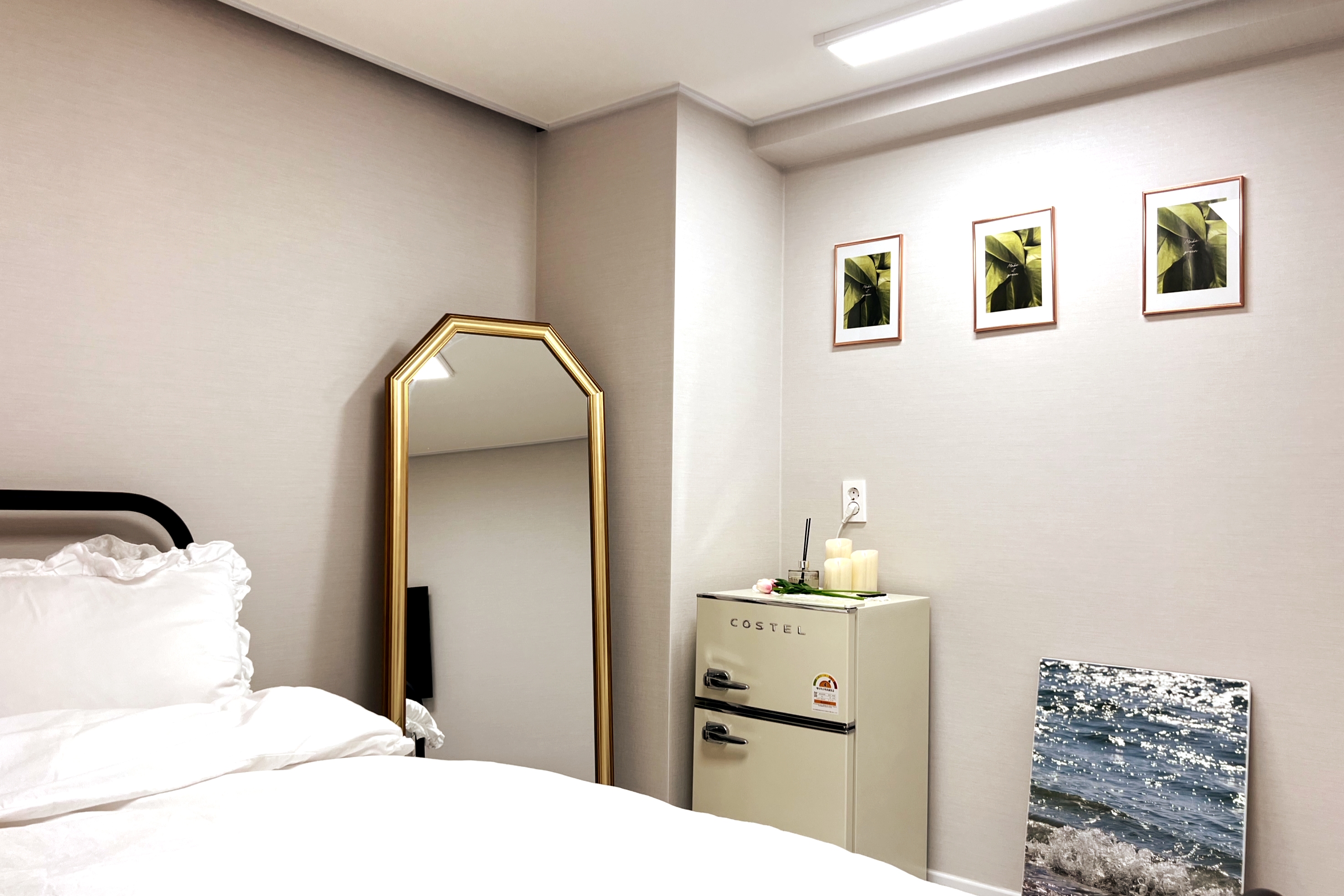 3, Stylish decor, cozy home with minimalist camping	Room No. 303