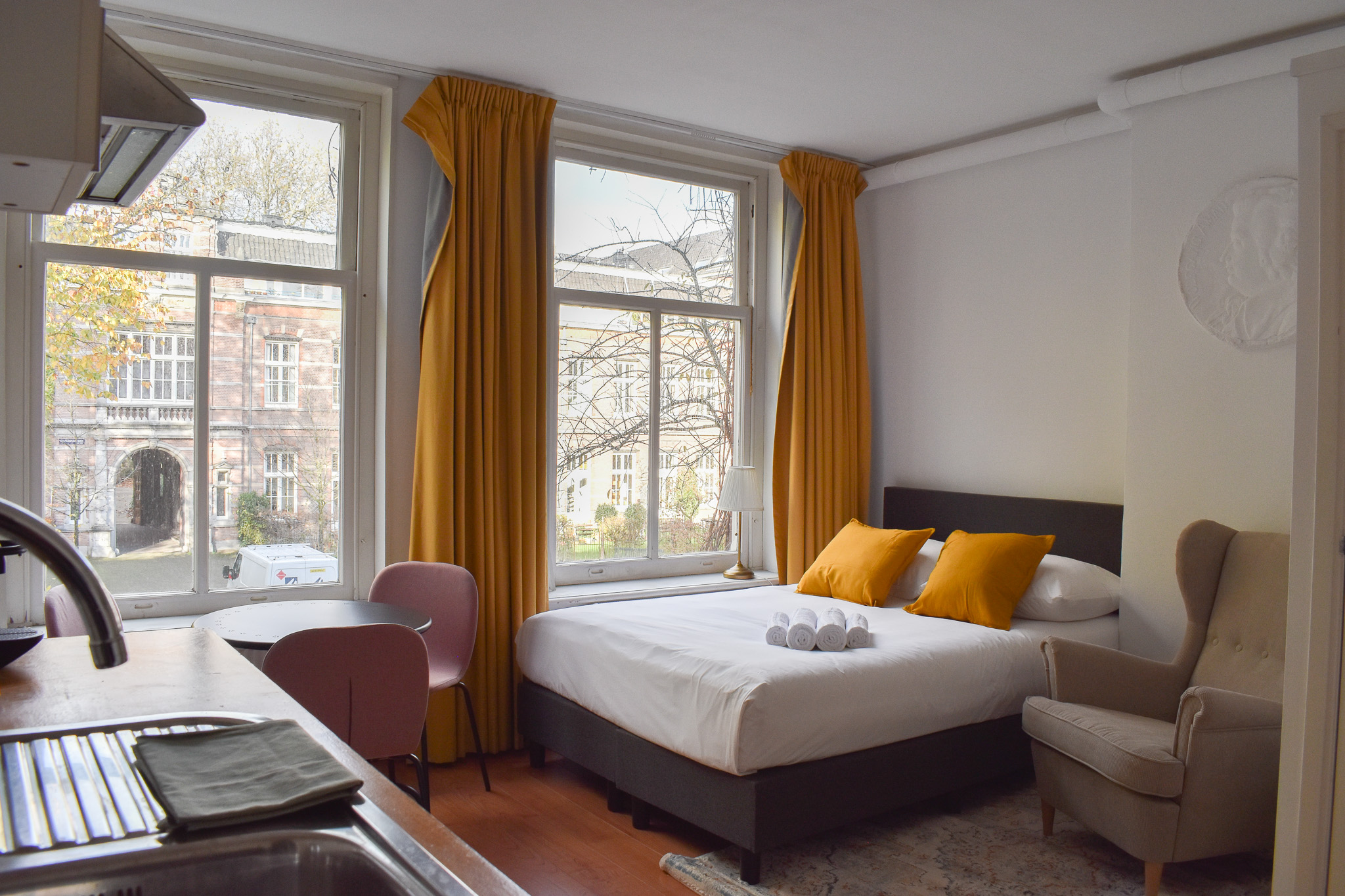 Cosy apartment at best location โ Amsterdam stay