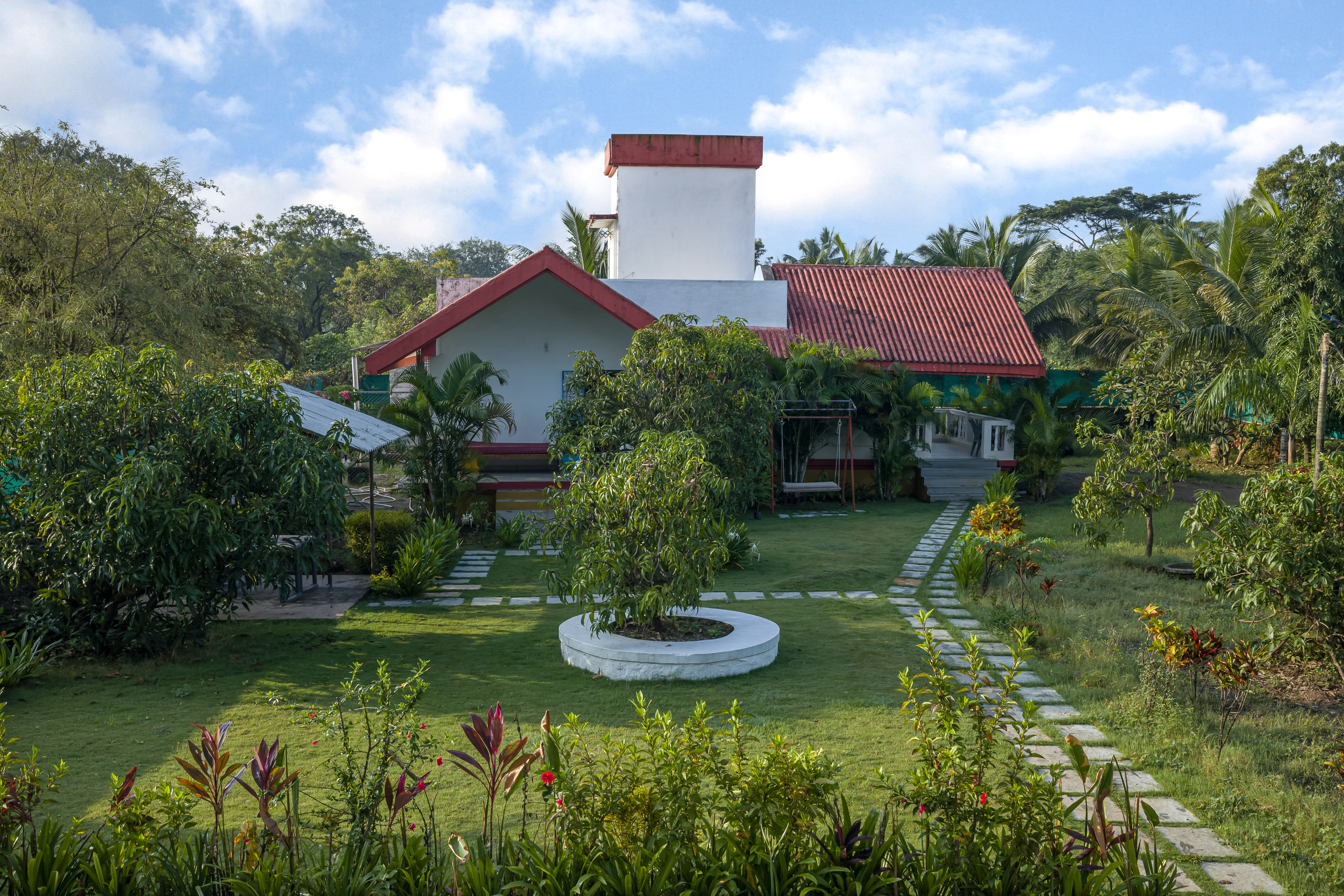 Green Forest Villa by TheGreenPetals Alibaug