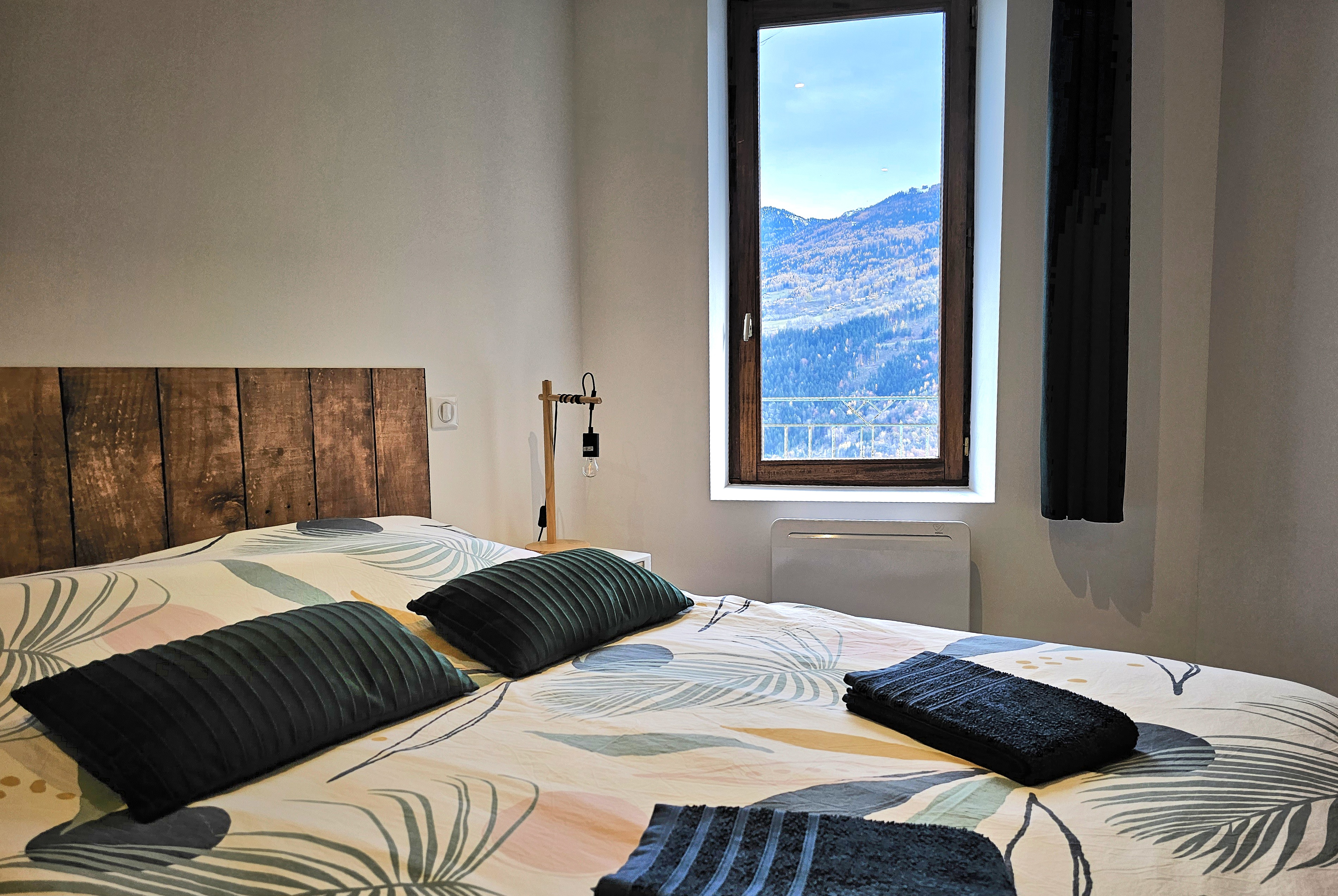 Fully renovated 80m² south facing apartment