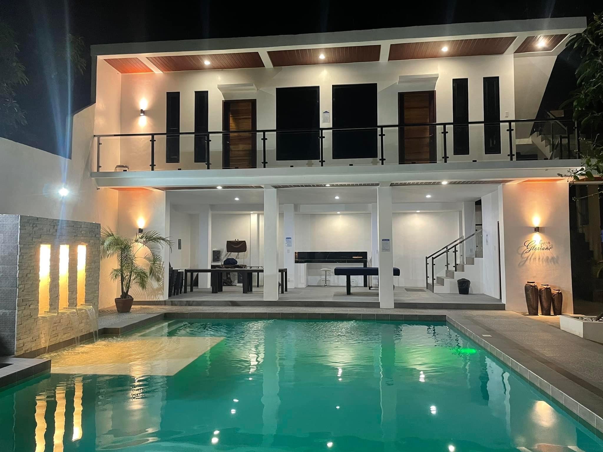 Casa Gloriane Beach Resort