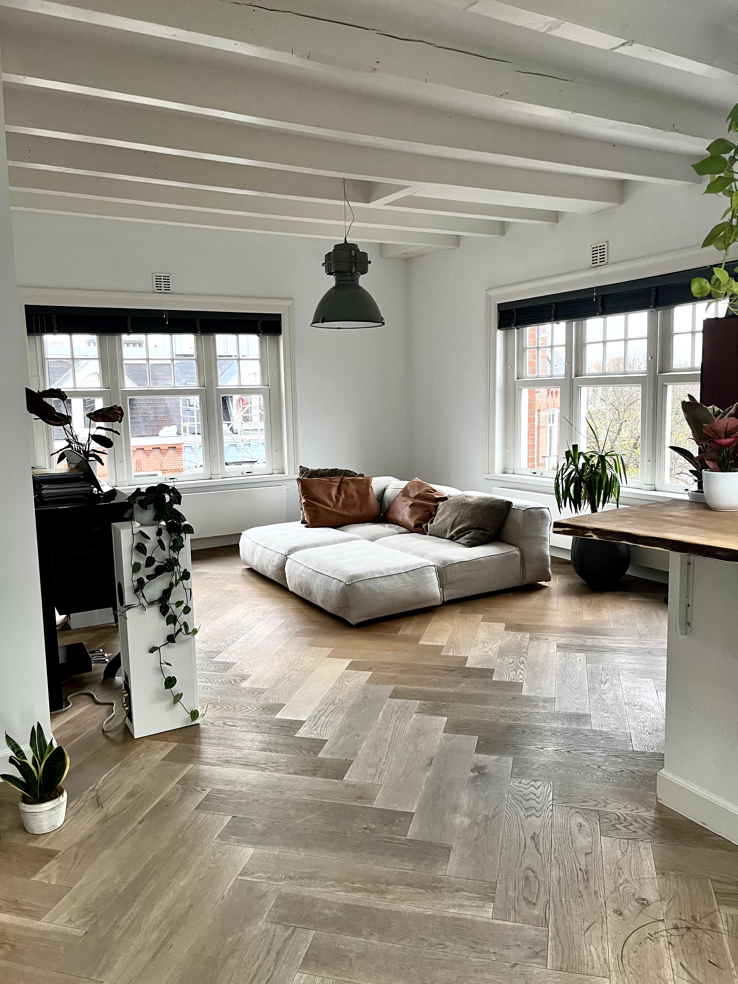Monumental penthouse with rooftop terras and bath โ Amsterdam stay