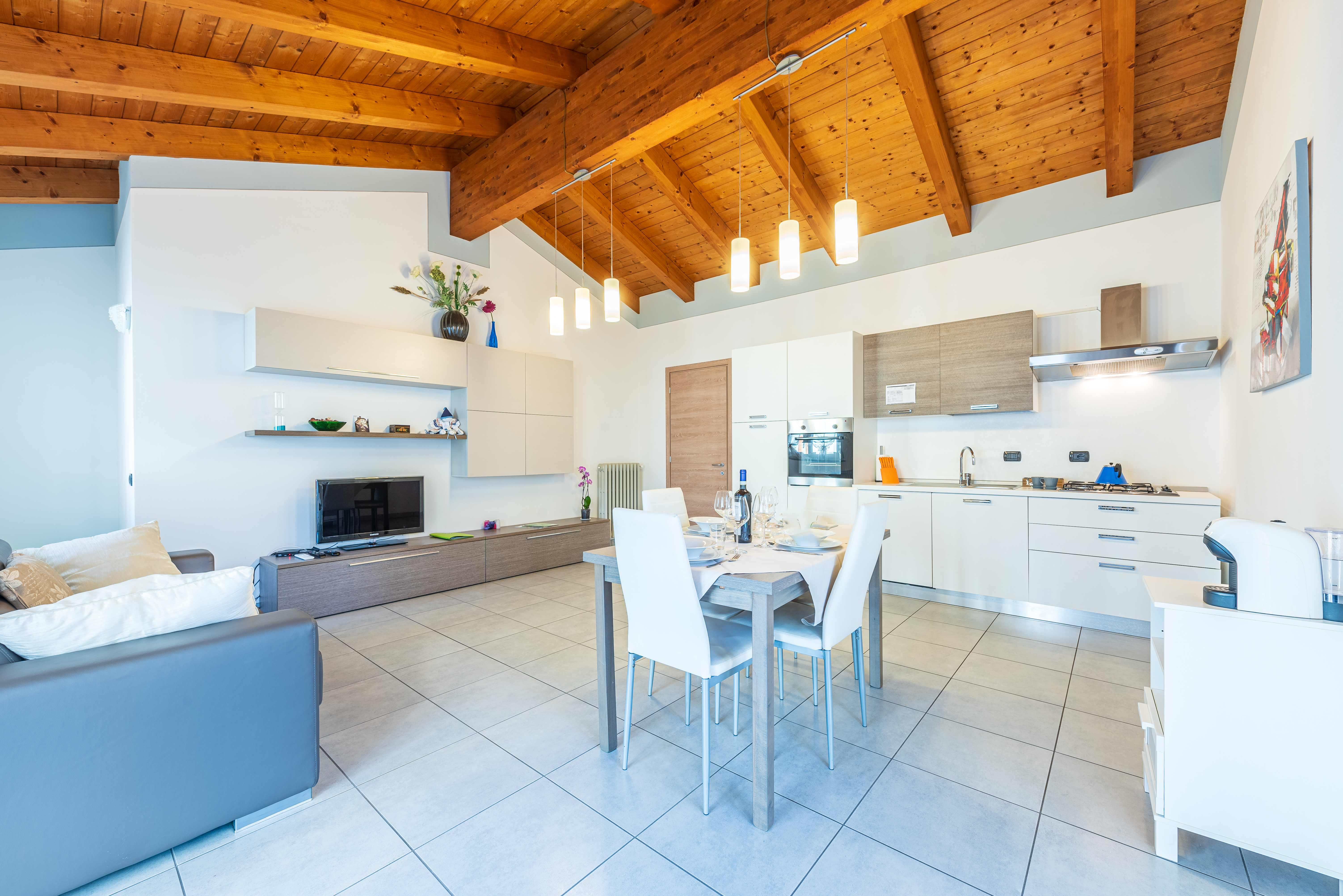 In Piazzetta Holiday Apartments, Barolo - App. A