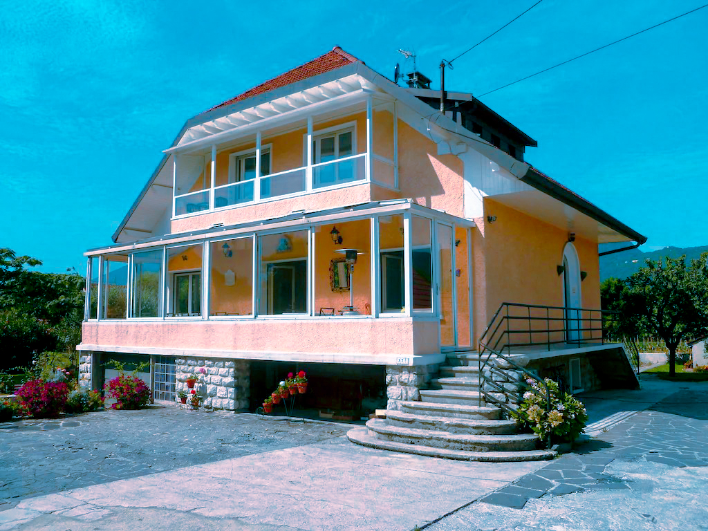 Apartment in 4* house