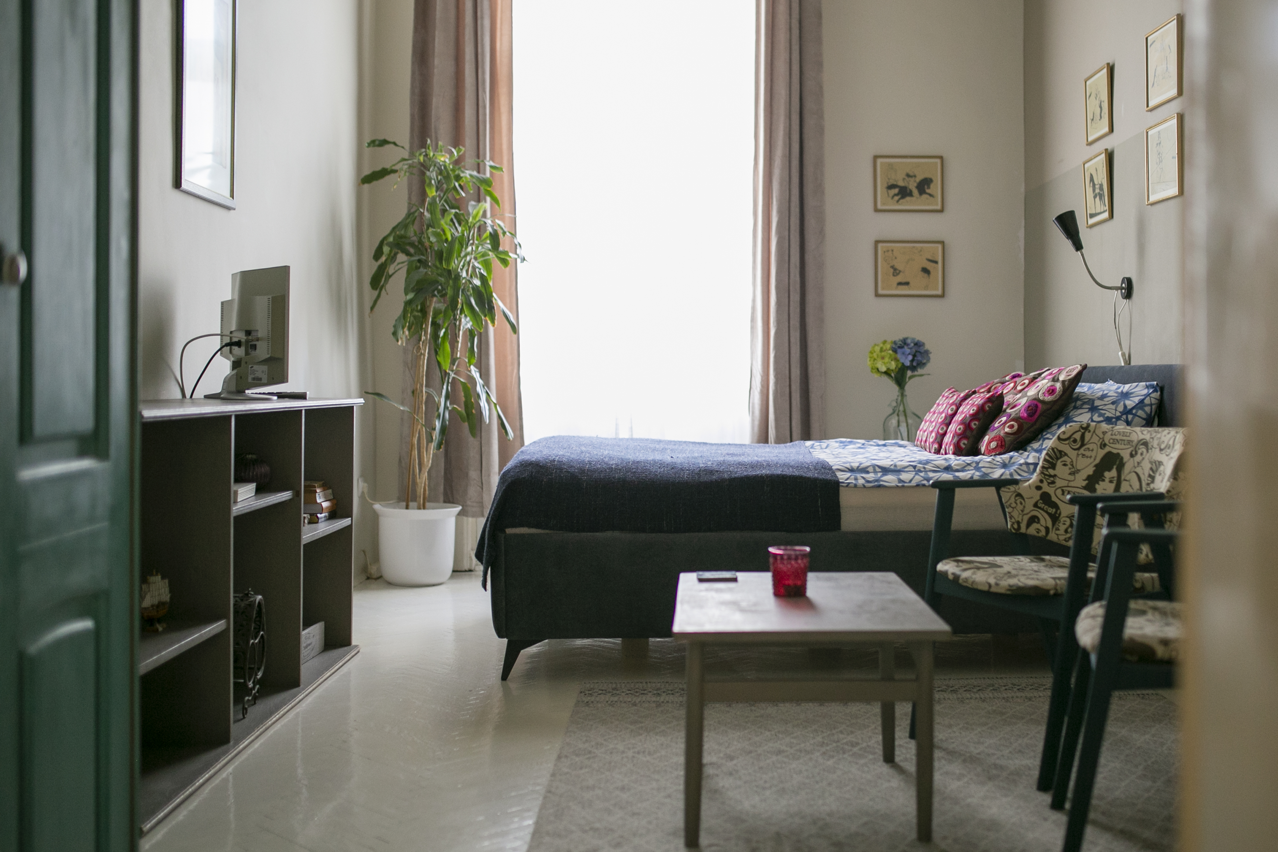 Small charming studio at good central location