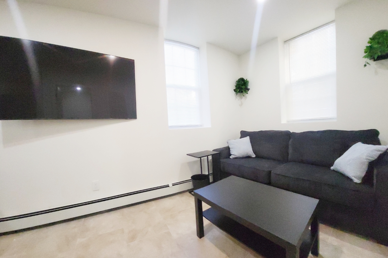 1-Bedroom Apt (7B1) 20-Minuite To Downtown Boston
