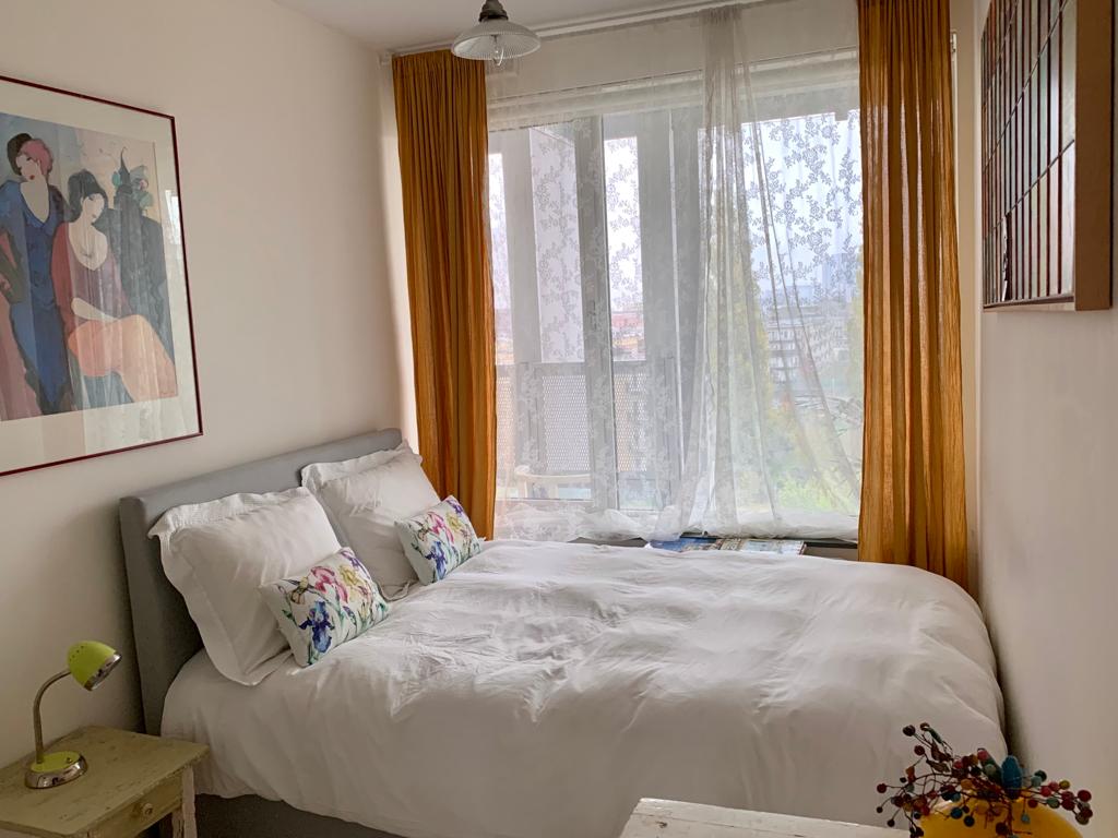 Cosy, comfortable, quiet bedroom — Amsterdam stay