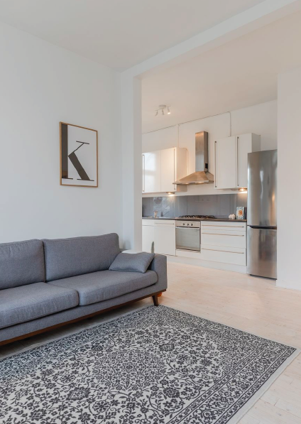 Gorgeous central apartment with canal view — Amsterdam stay