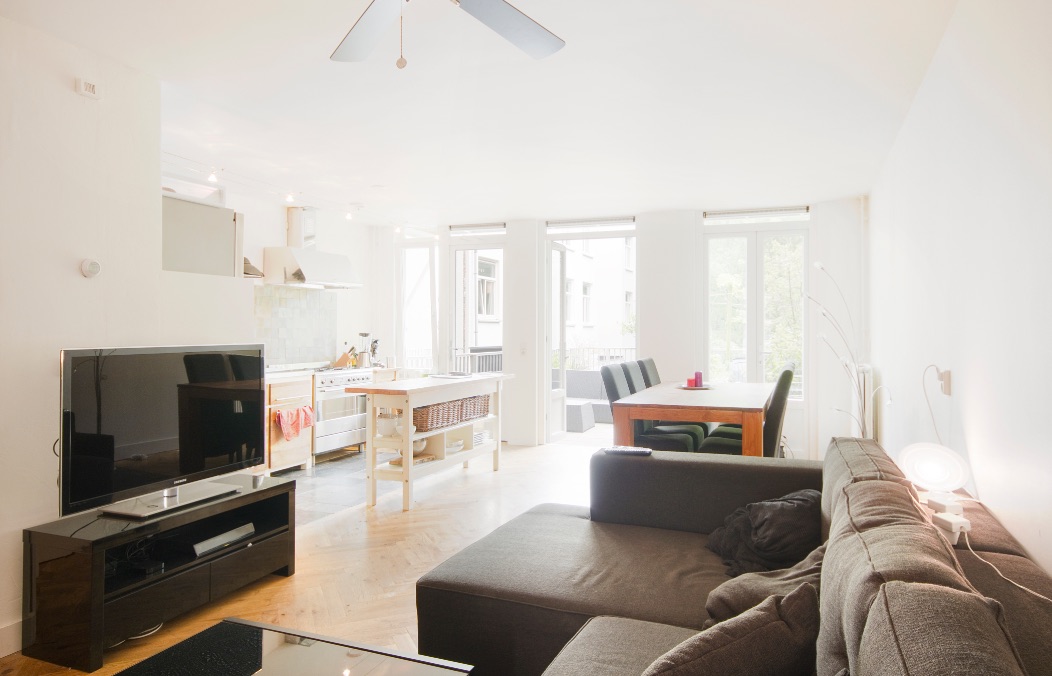 Top location with terrace and bath! โ Amsterdam stay
