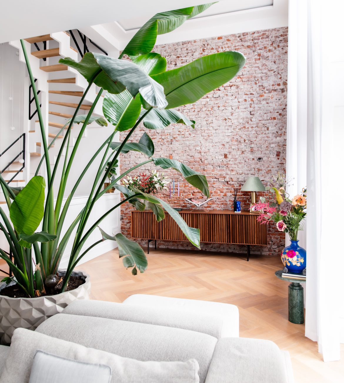 Moderne woning met tuin in een oude school — Rotterdam stay