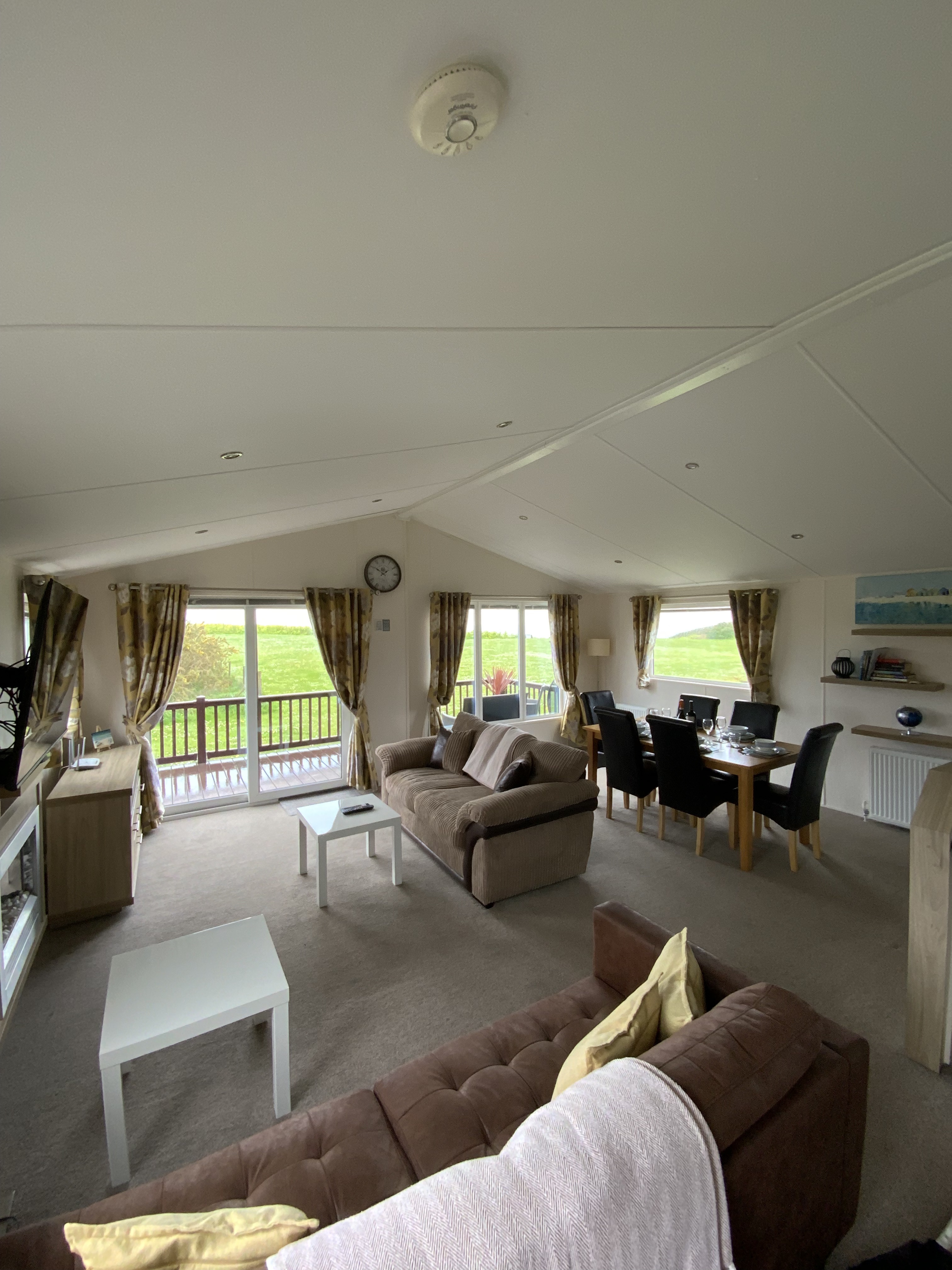 Lovely Pet Friendly Lodge Landscove Brixham