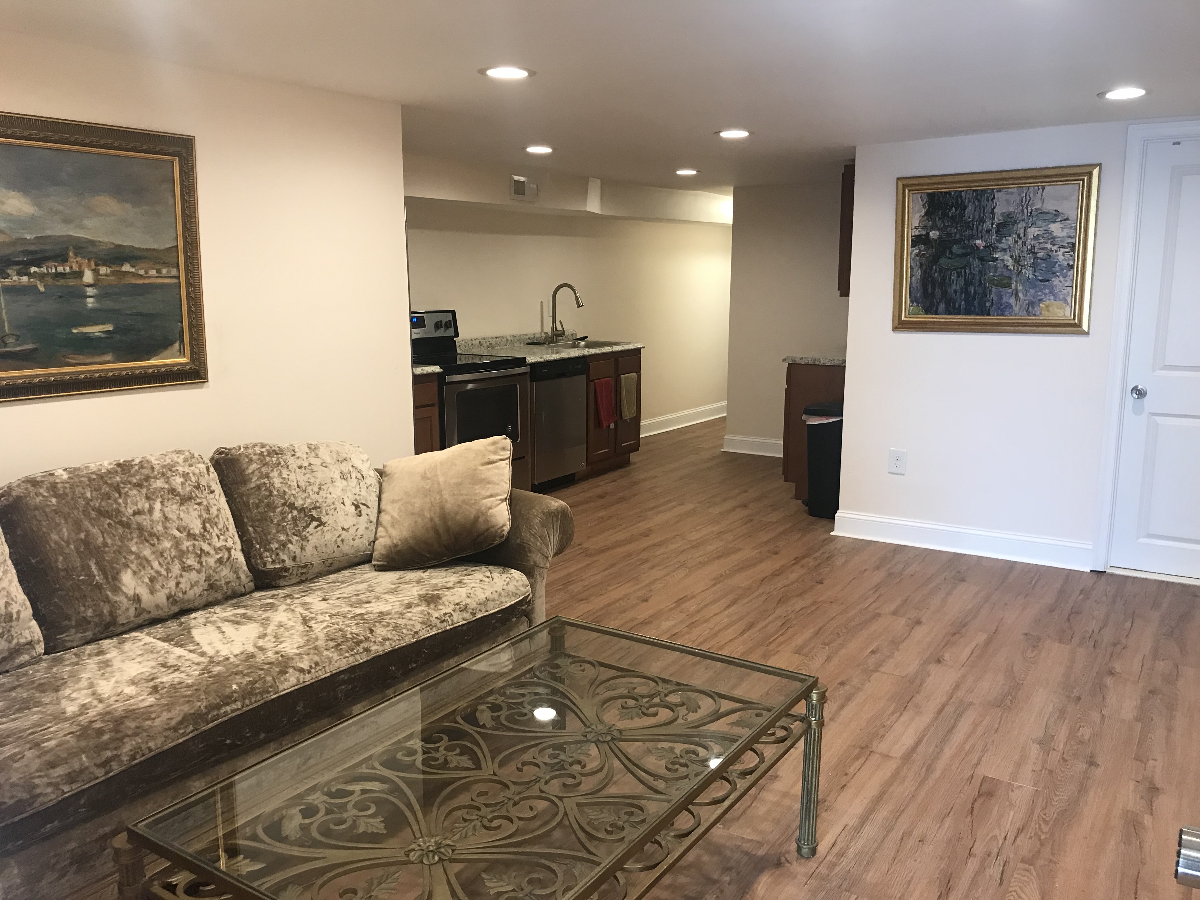 A beautiful flat in Adams Morgan in Kalorama Heights, Adams Morgan, Lanier Heights, Washington Dc