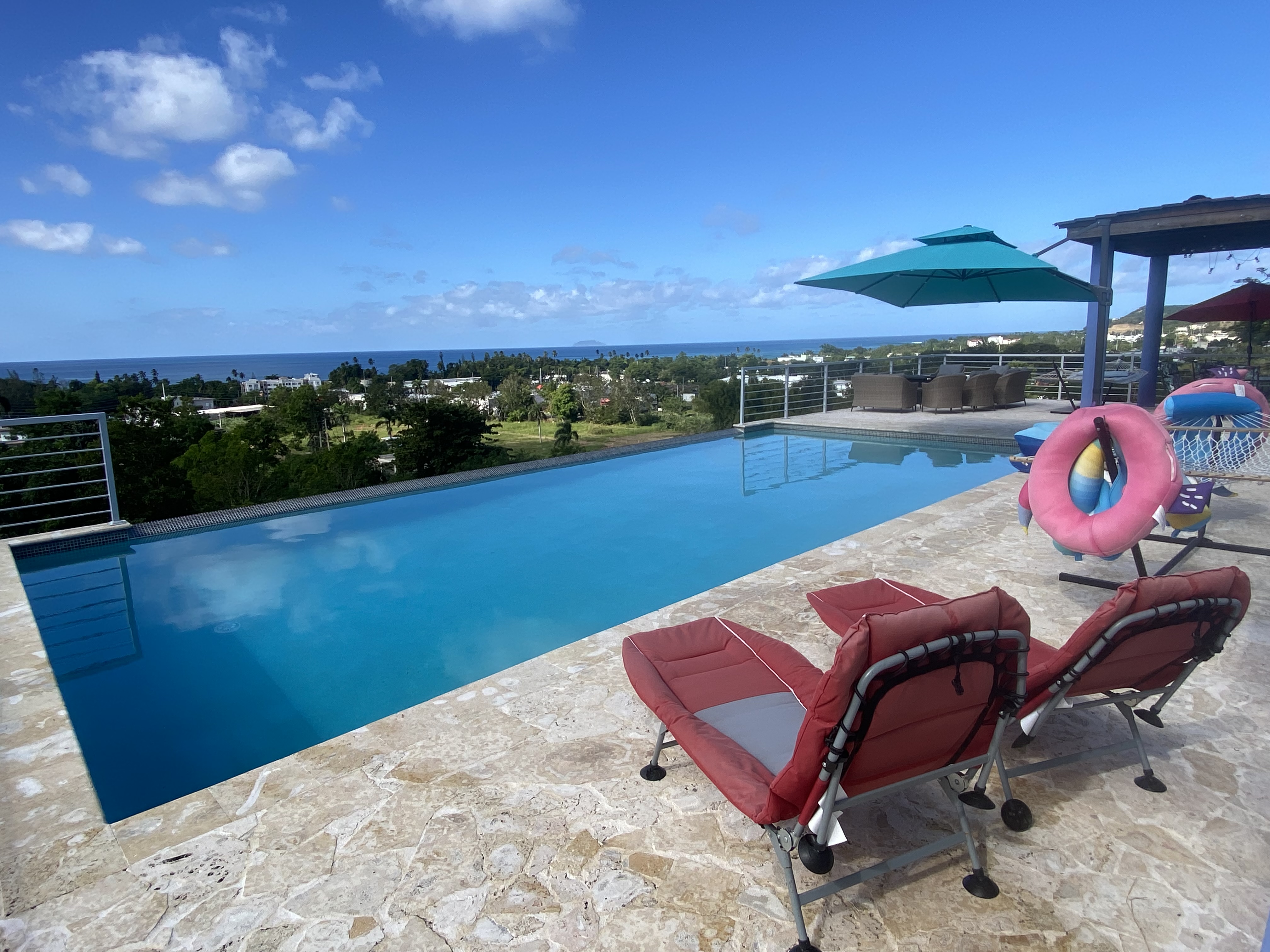 Ocean View Villa & Infinity Pool, 5 min to Beach