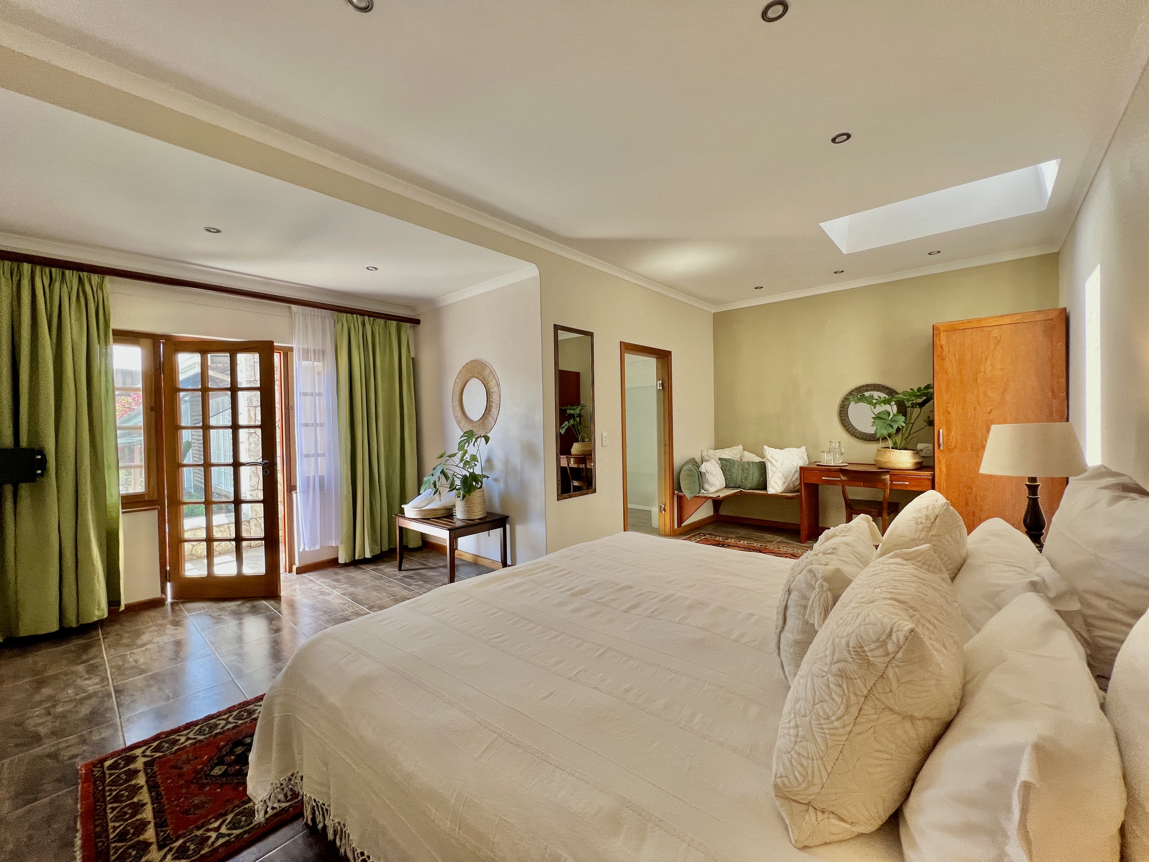 Palm Tree Place _ Guest Suite 2