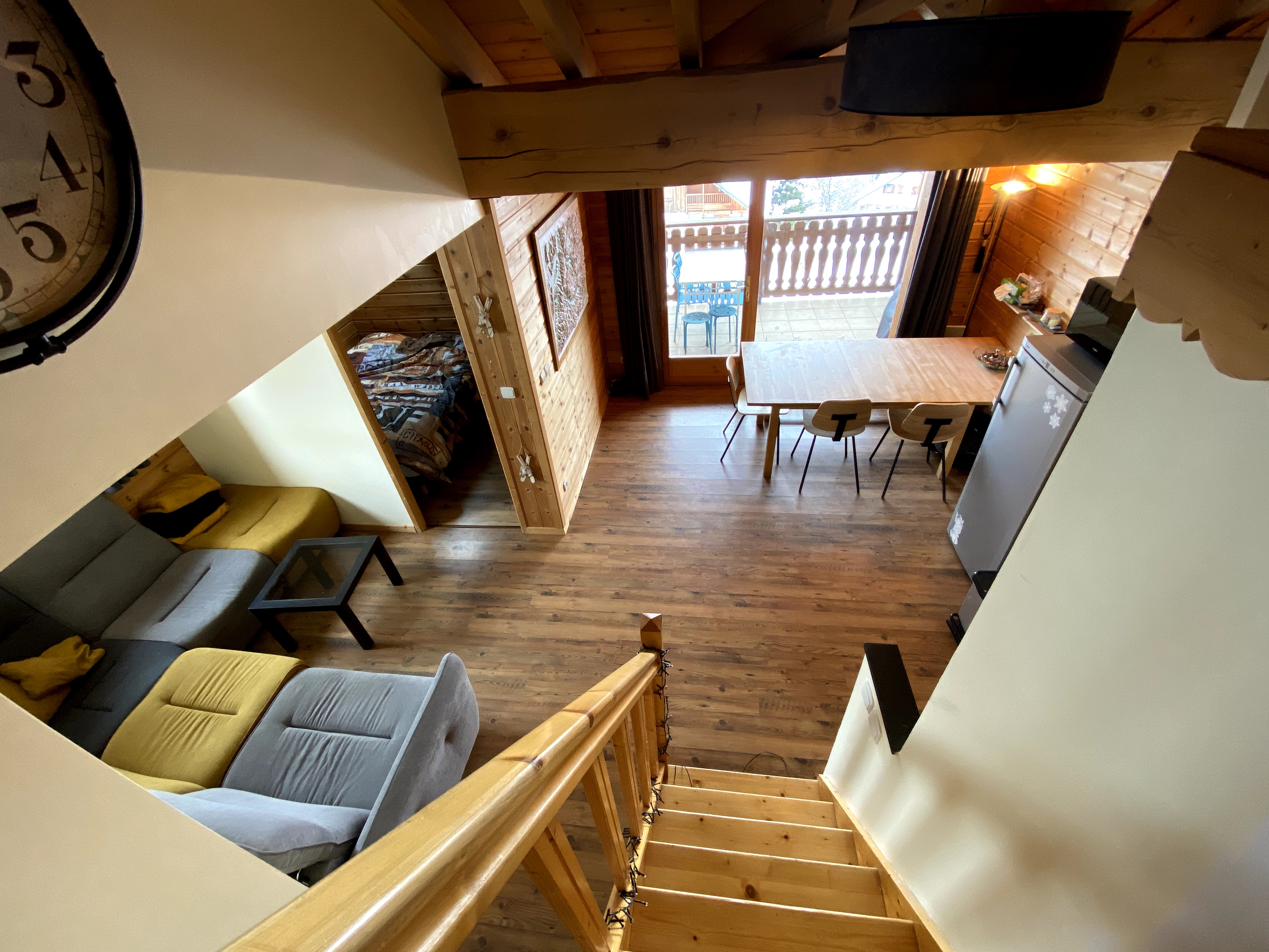 Apartment chalet at the foot of the slopes / lakes and hikes