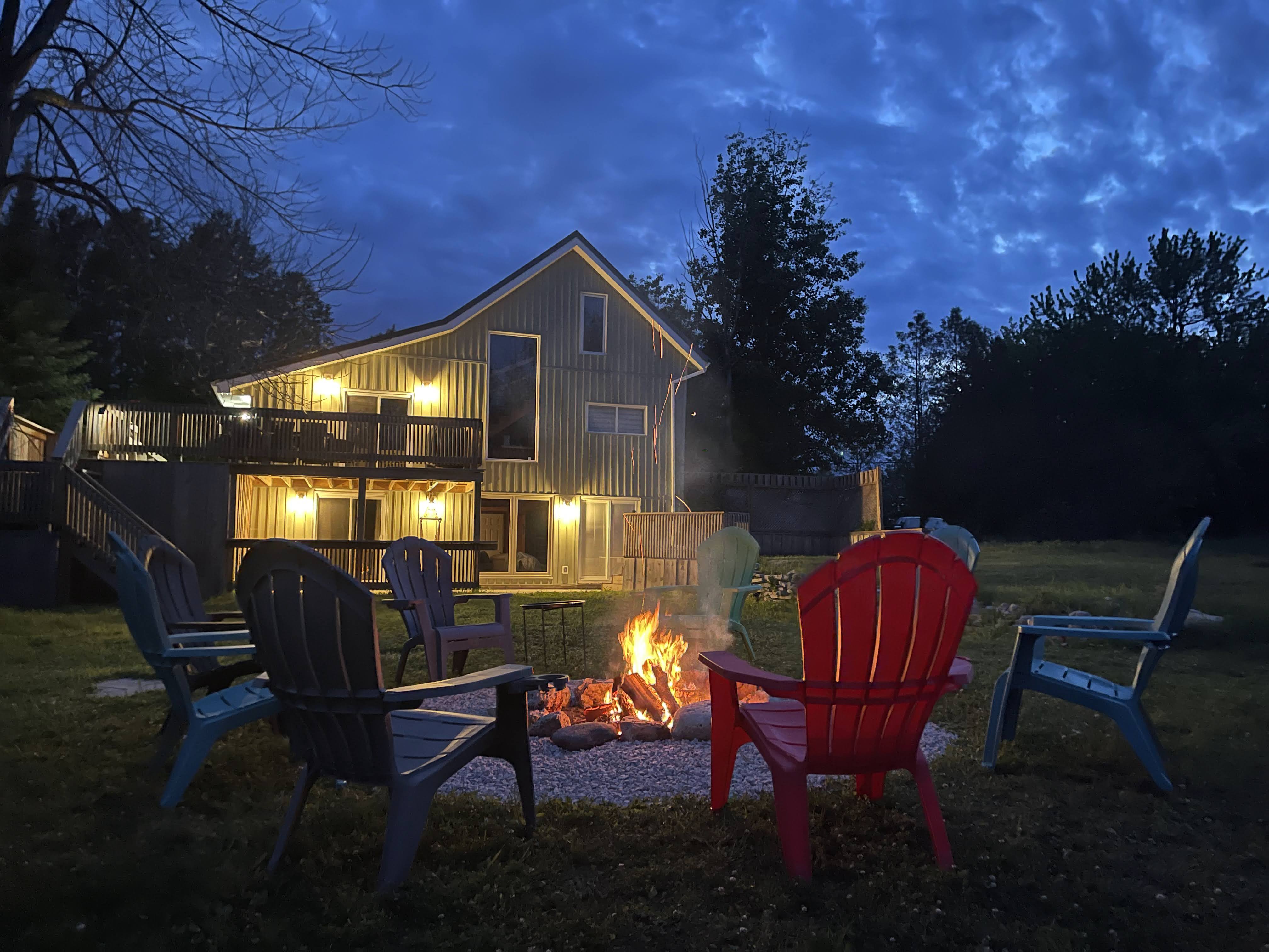 MoonShadow 4 Season Cottage Near Sauble Beach