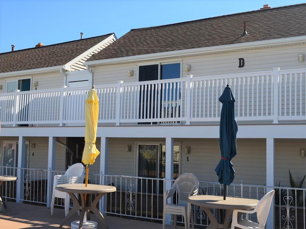 Beach and Ocean View Condo
