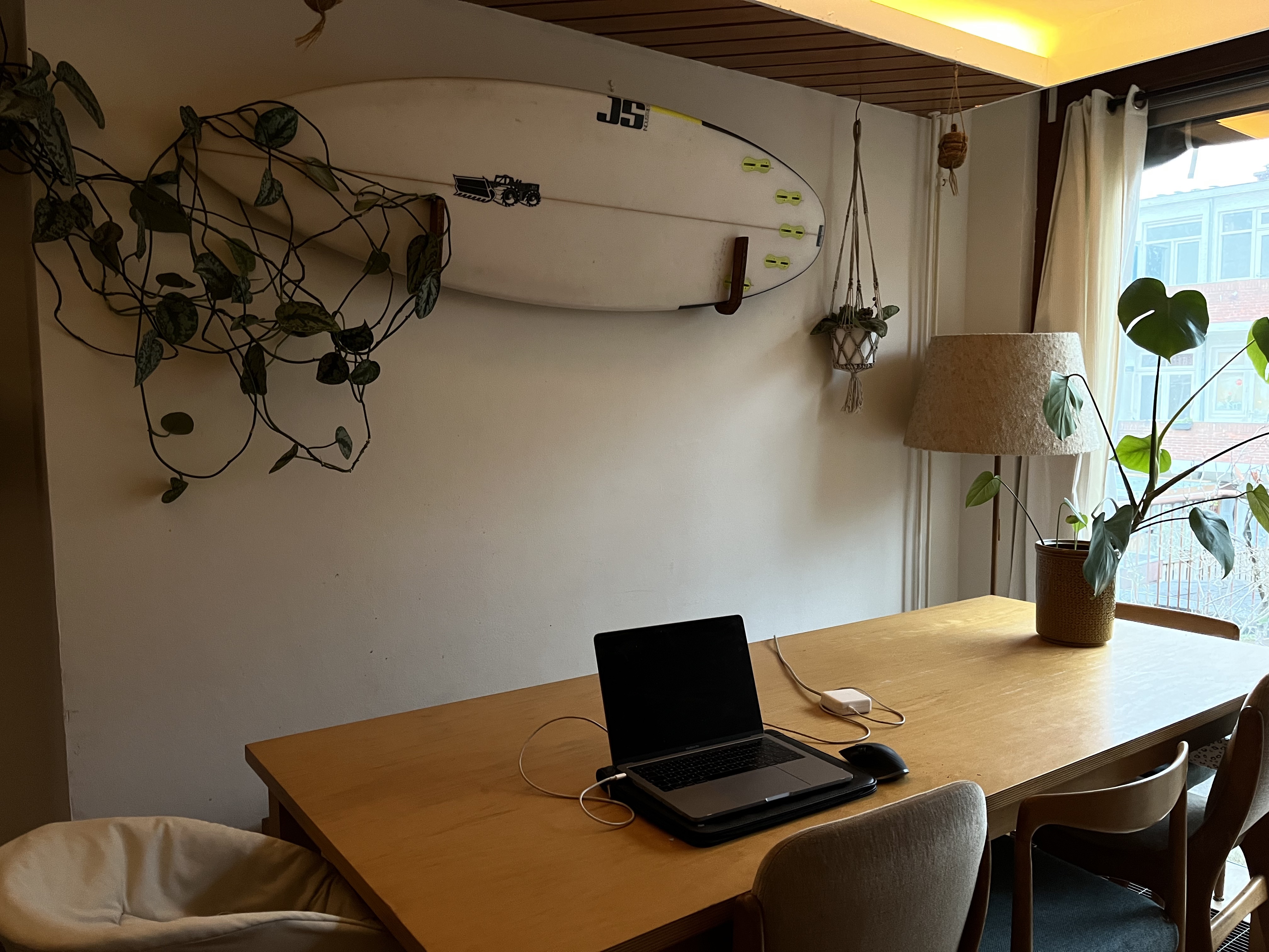 Family surf home — The Hague stay