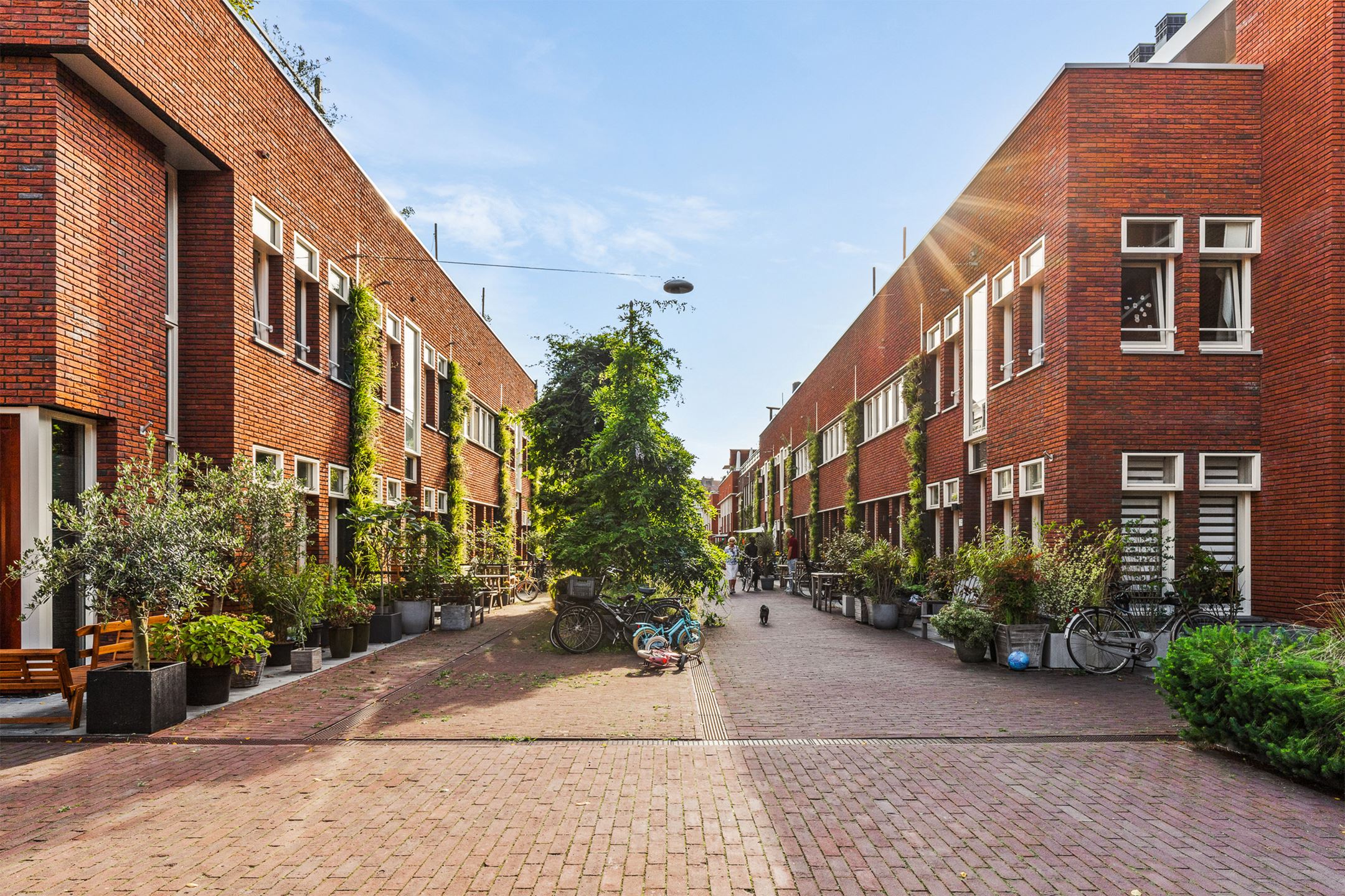 NEW family home, near canals โ Amsterdam stay
