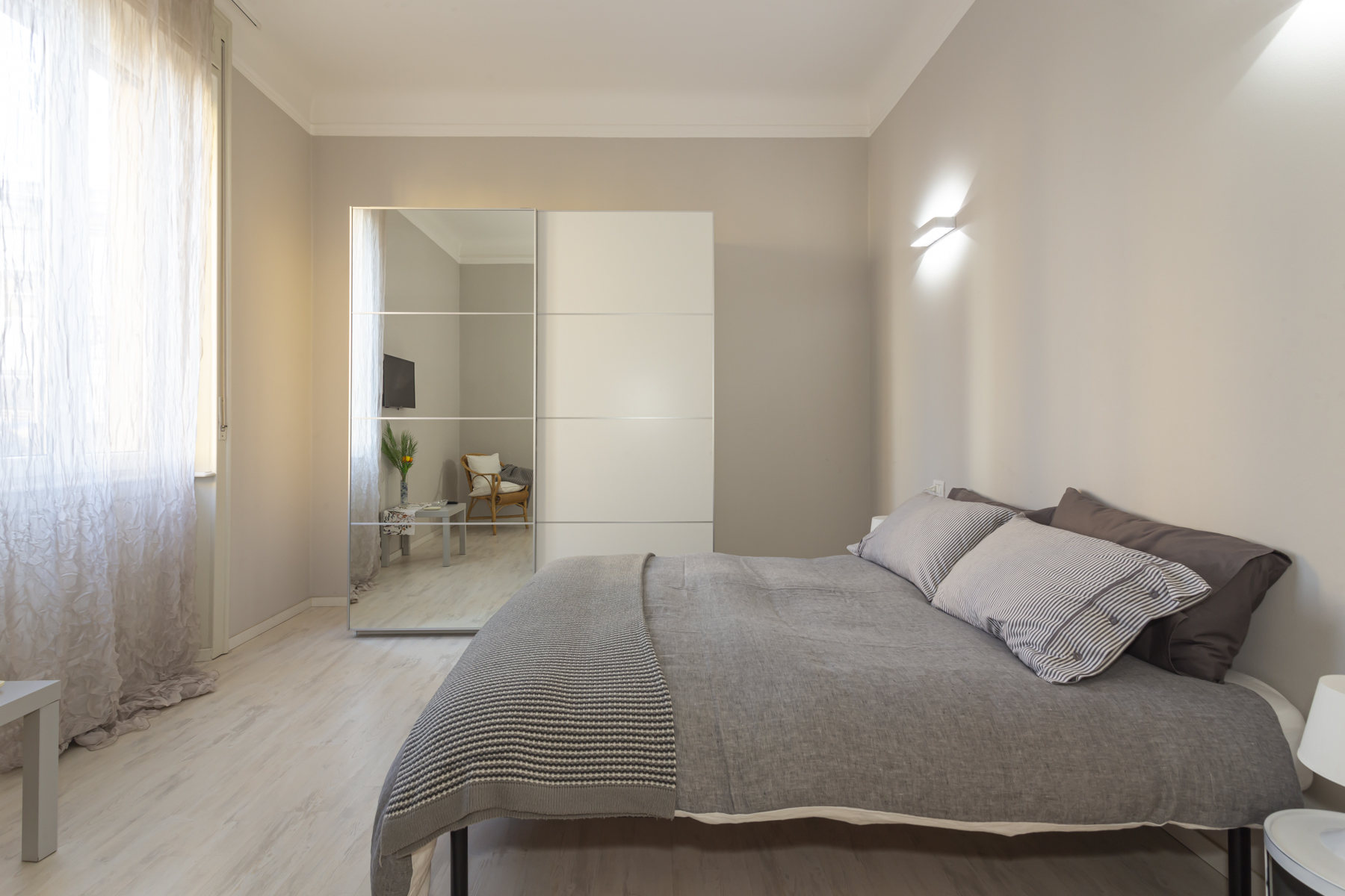 Navigli, 120 sq meter 2 bedrooms 2 bathrooms
